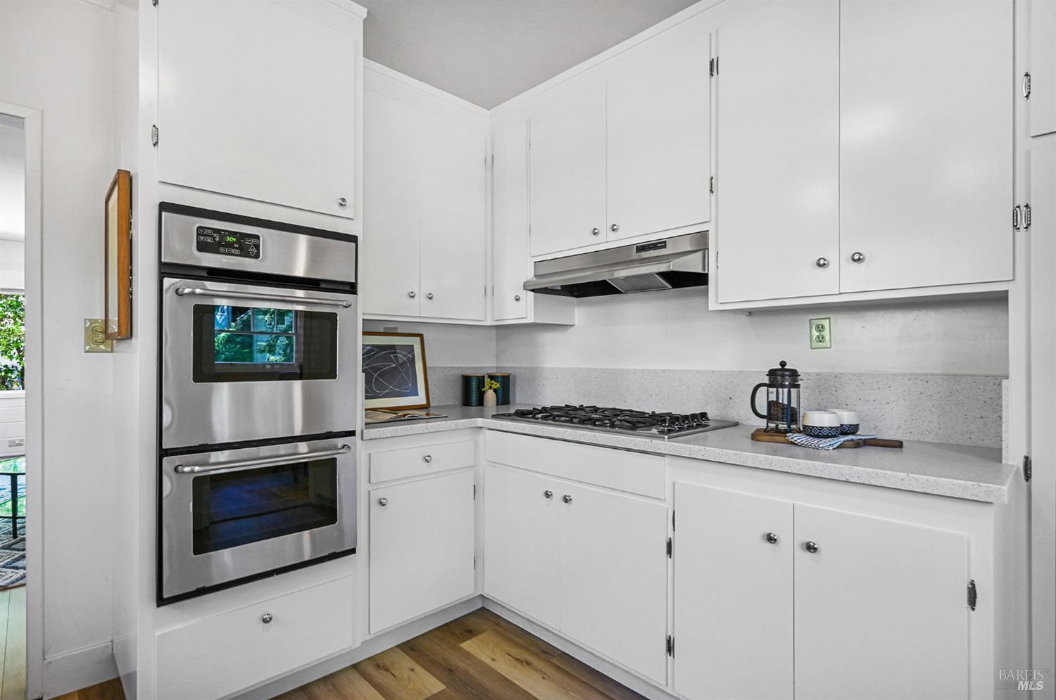 Detail Gallery Image 24 of 62 For 241 Floribel Ave, San Anselmo,  CA 94960 - 3 Beds | 2 Baths