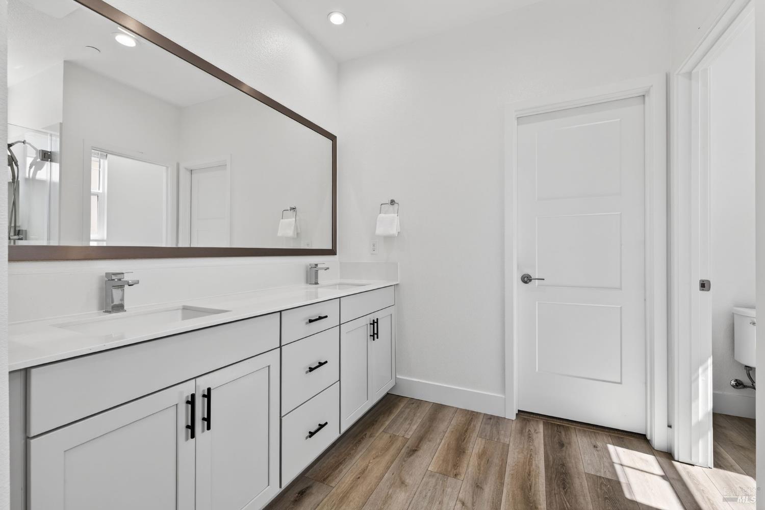 Detail Gallery Image 27 of 46 For 2782 Bella Cir, Santa Rosa,  CA 95407 - 3 Beds | 2/1 Baths