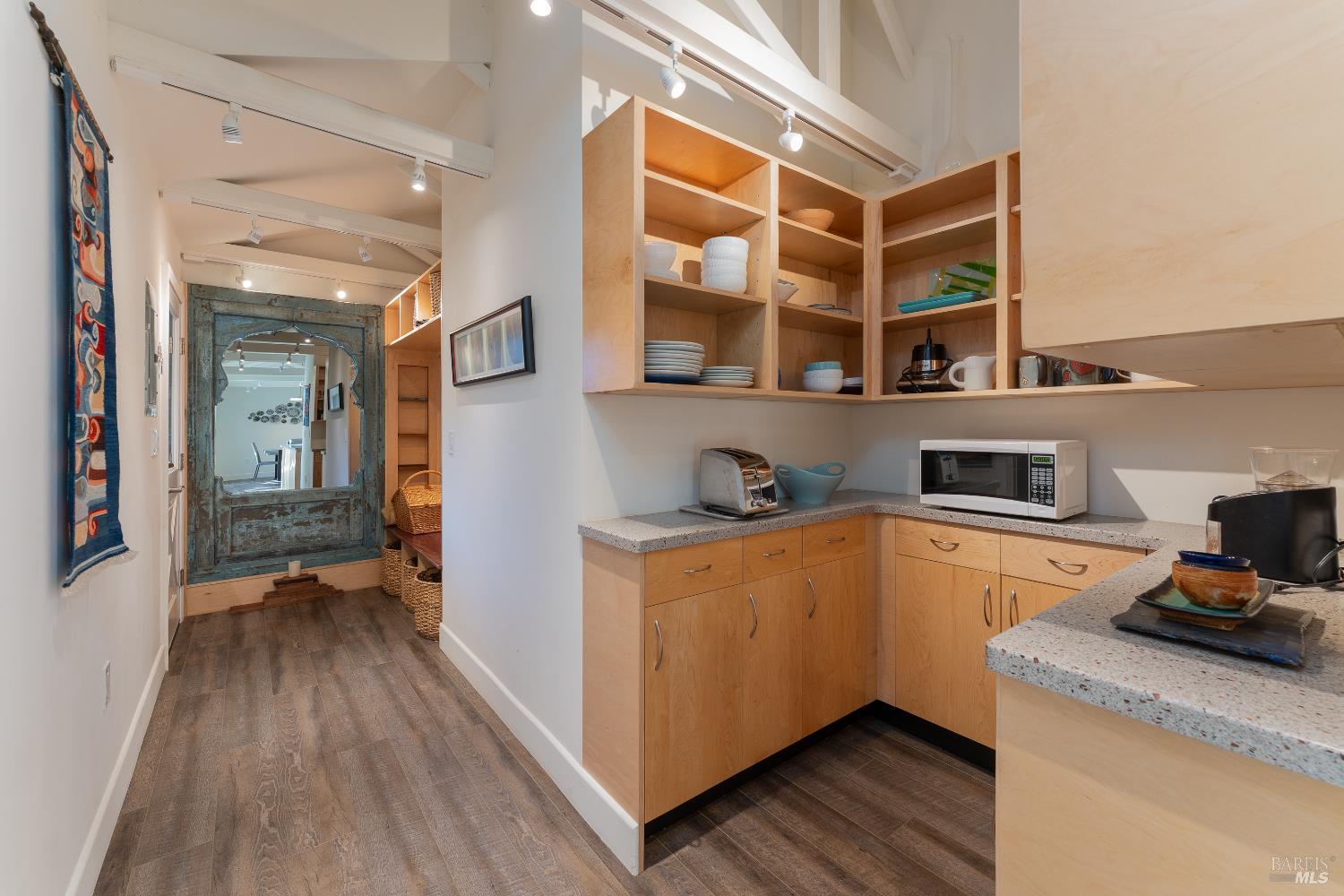 Detail Gallery Image 11 of 39 For 902 Helen Ave, Ukiah,  CA 95482 - 1 Beds | 1 Baths