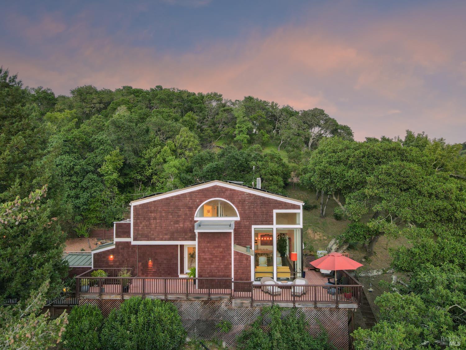 Detail Gallery Image 38 of 46 For 1676 Indian Valley Rd, Novato,  CA 94947 - 3 Beds | 4/1 Baths