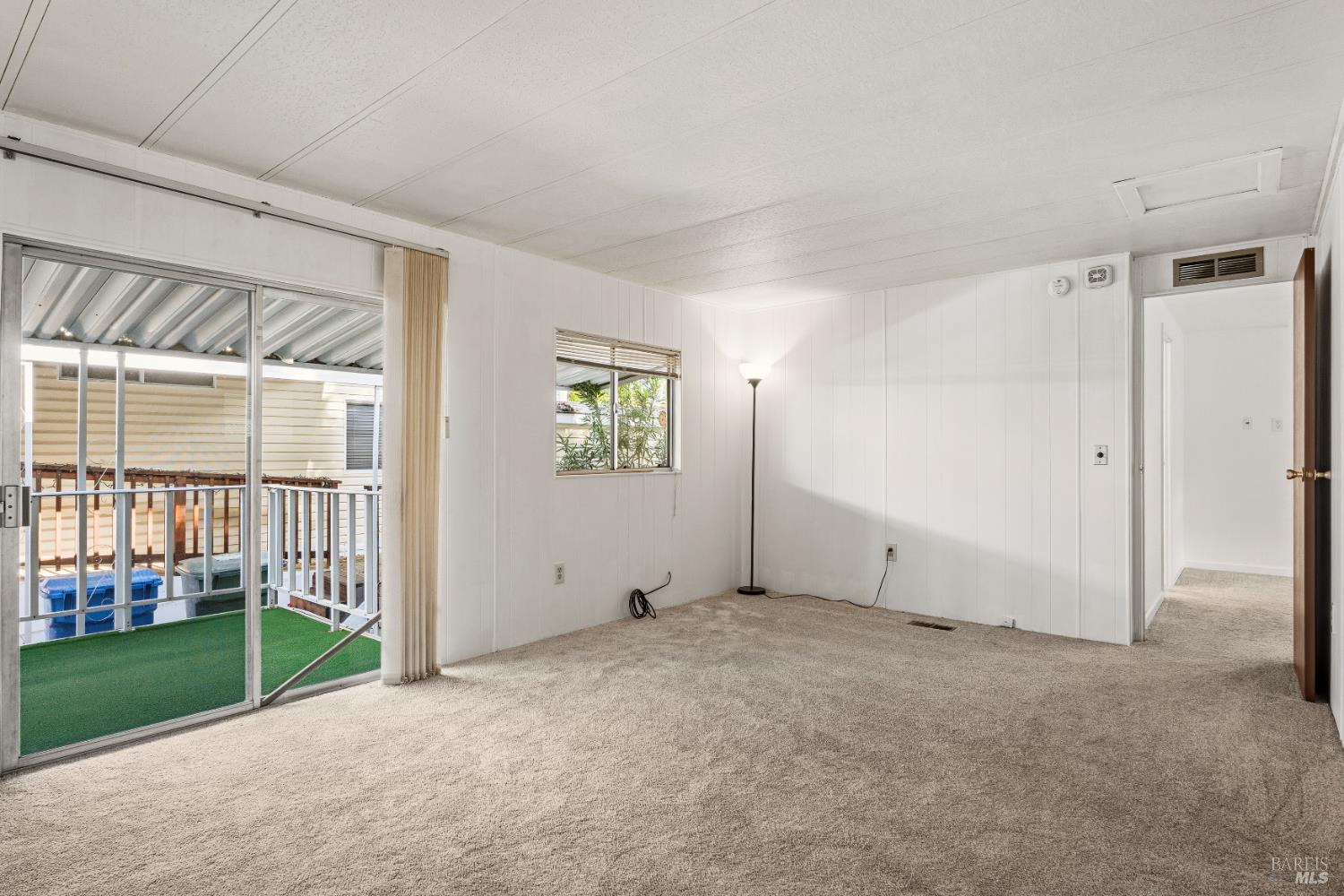 Detail Gallery Image 11 of 29 For 700 Gobbi St 90, Ukiah,  CA 95482 - 2 Beds | 2 Baths