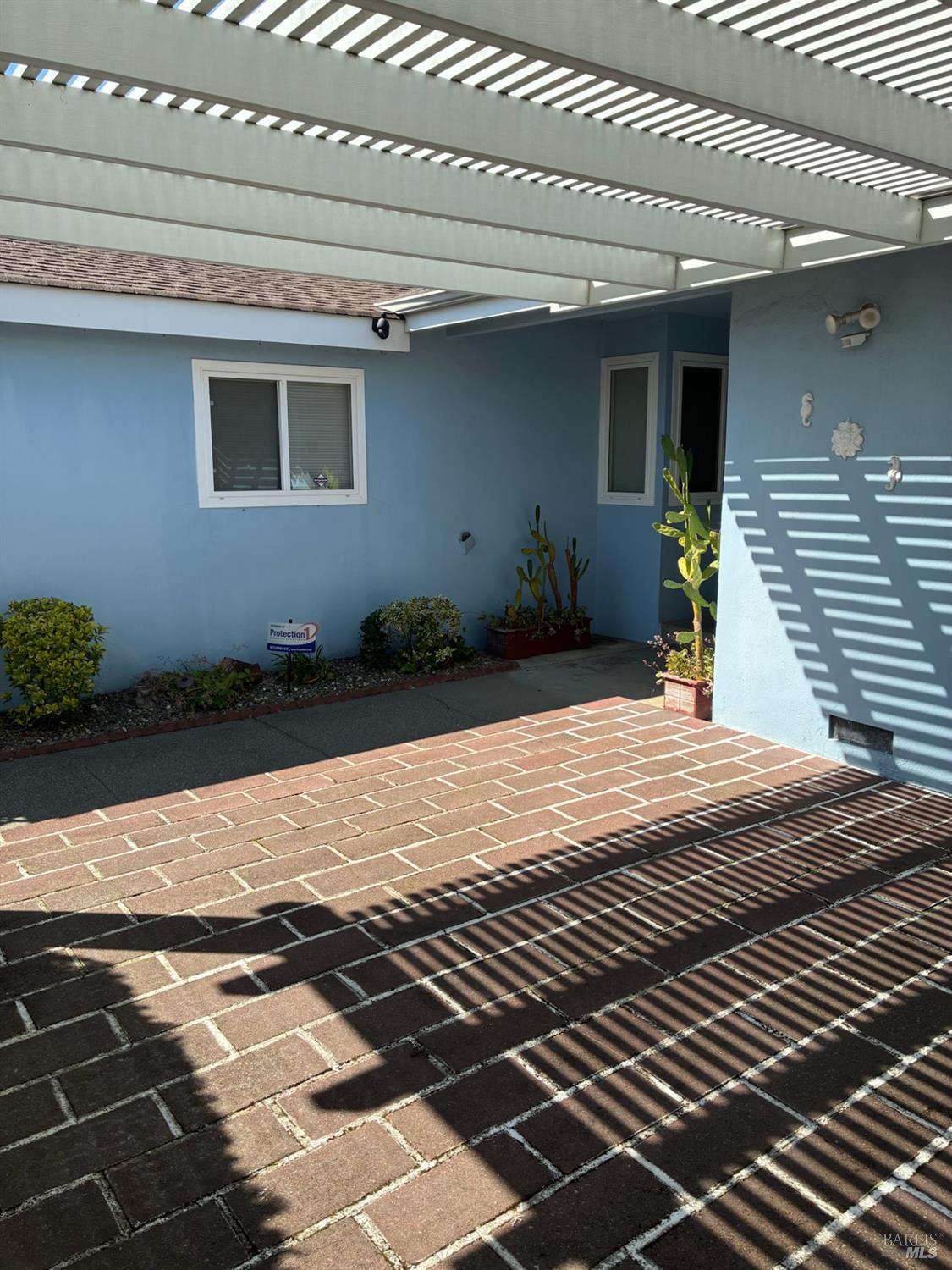 Detail Gallery Image 7 of 38 For 300 Begonia Blvd, Fairfield,  CA 94533 - 4 Beds | 2 Baths