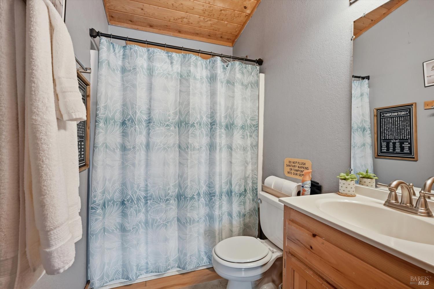 Detail Gallery Image 40 of 47 For 7001 Glebe Dr, Kelseyville,  CA 95451 - 2 Beds | 2 Baths