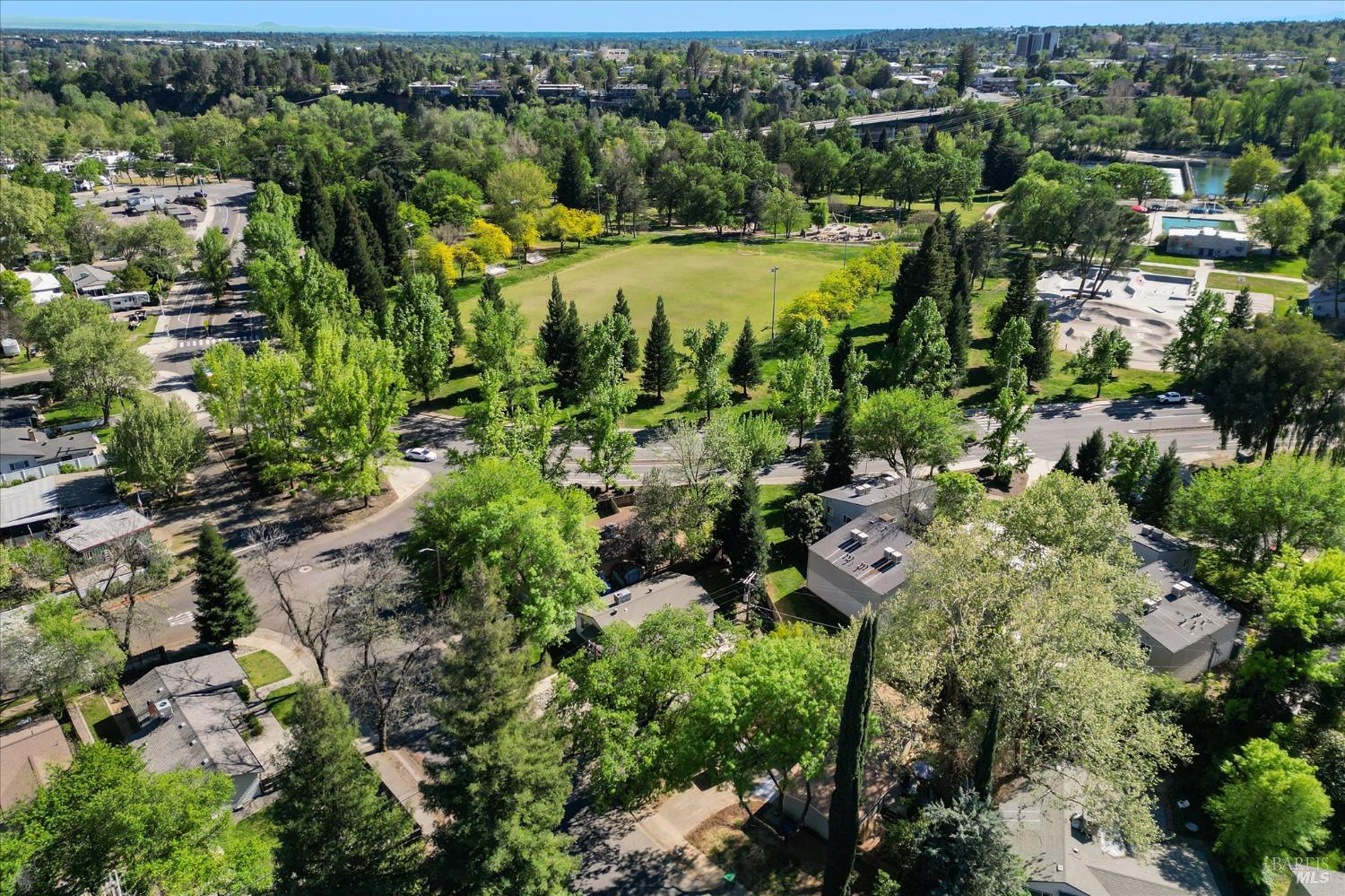 Detail Gallery Image 47 of 52 For 1723 Del Mar Ave, Redding,  CA 96003 - 3 Beds | 2 Baths