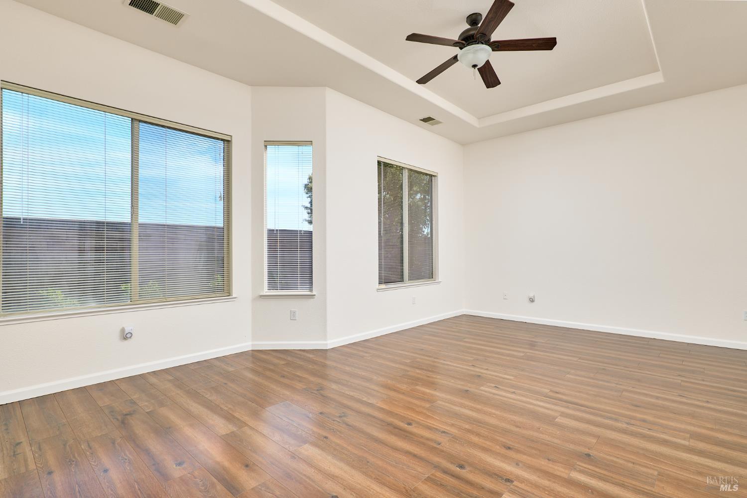 Detail Gallery Image 21 of 39 For 604 American Falls Dr, Rio Vista,  CA 94571 - 3 Beds | 3/1 Baths