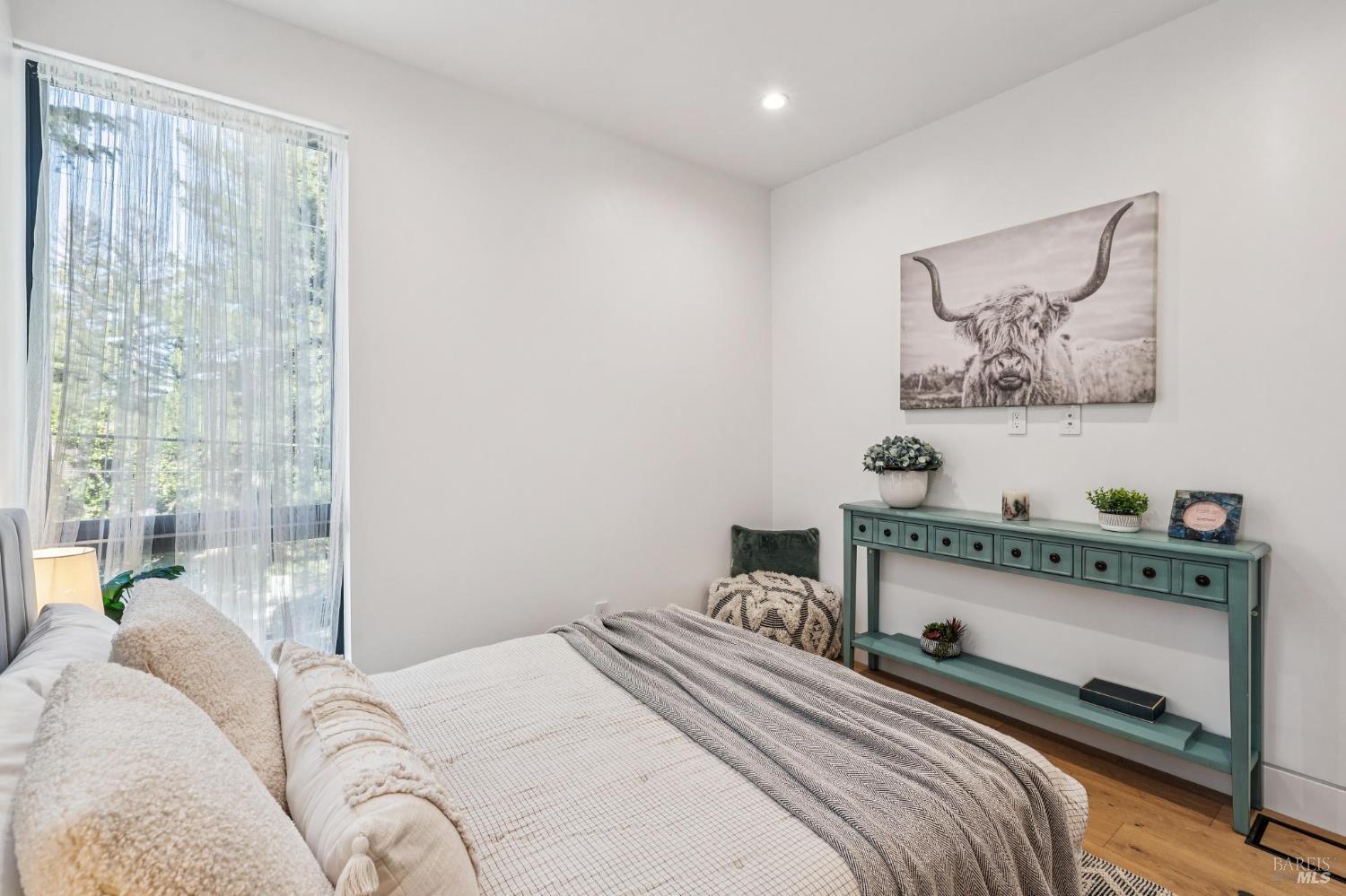 Detail Gallery Image 60 of 88 For 93 Magnolia Ave, Larkspur,  CA 94939 - 3 Beds | 3 Baths