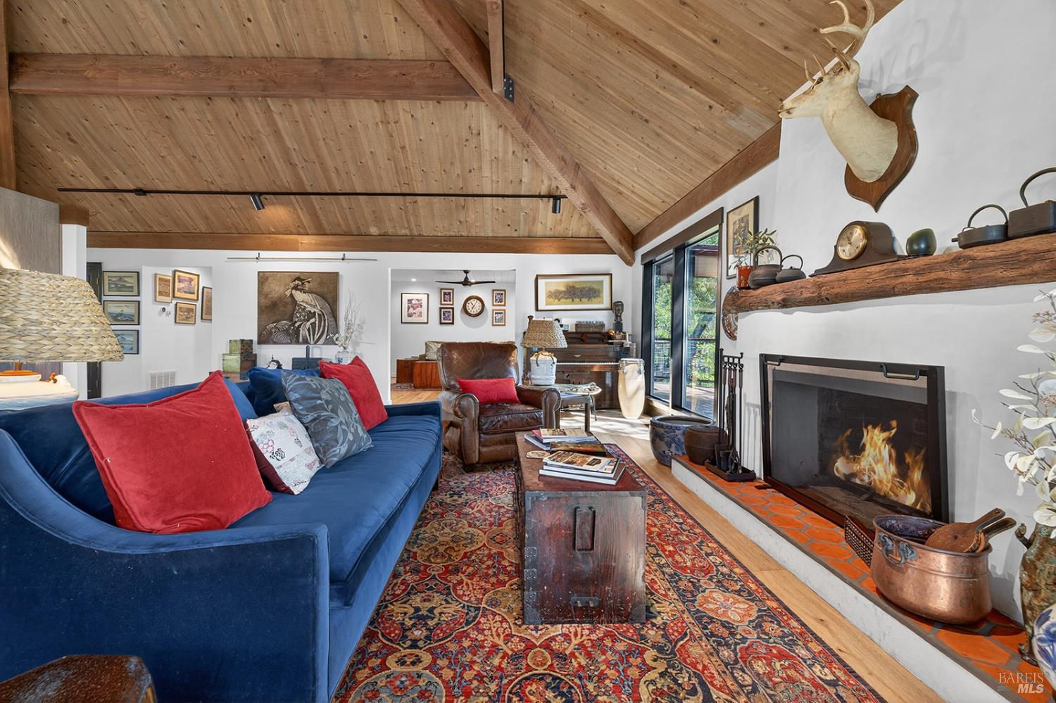 Detail Gallery Image 18 of 71 For 3662 Lovall Valley Rd, Sonoma,  CA 95476 - 3 Beds | 2 Baths