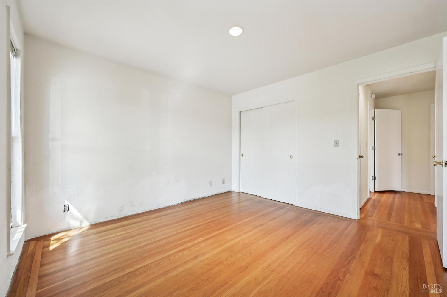 Detail Gallery Image 37 of 65 For 319 Golden Hind Psge, Corte Madera,  CA 94925 - 3 Beds | 2 Baths