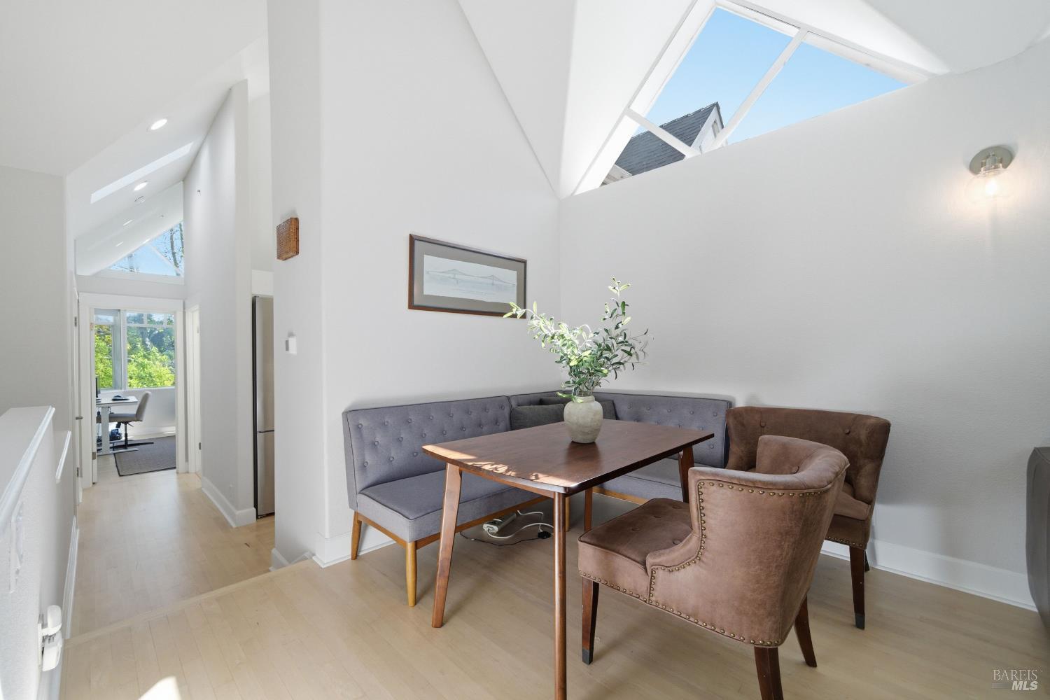 Detail Gallery Image 18 of 50 For 29 Bayview Ave #3,  Mill Valley,  CA 94941 - 2 Beds | 2 Baths