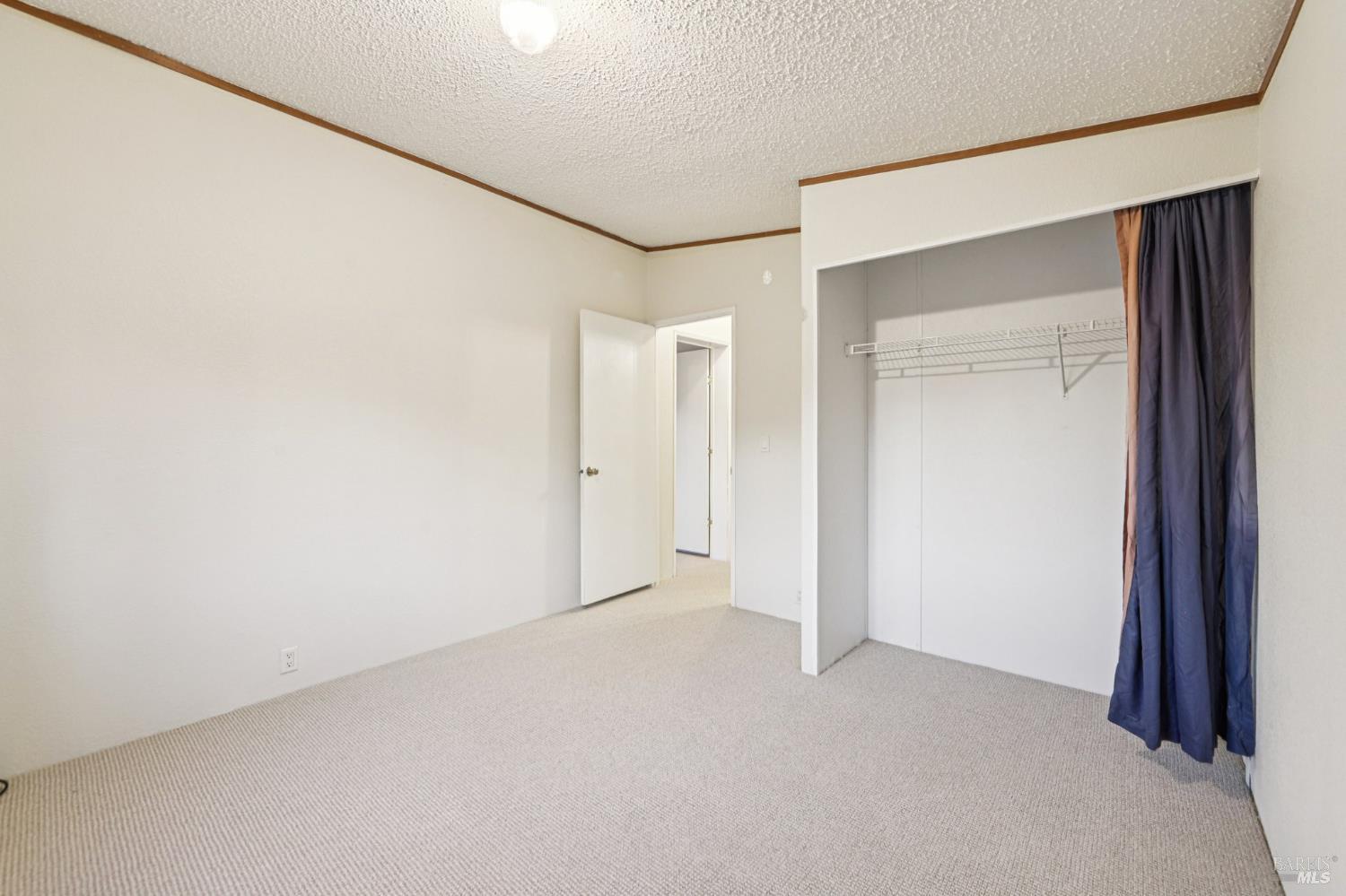 Detail Gallery Image 25 of 47 For 2704 Ridge Rd, San Pablo,  CA 94806 - 3 Beds | 2 Baths