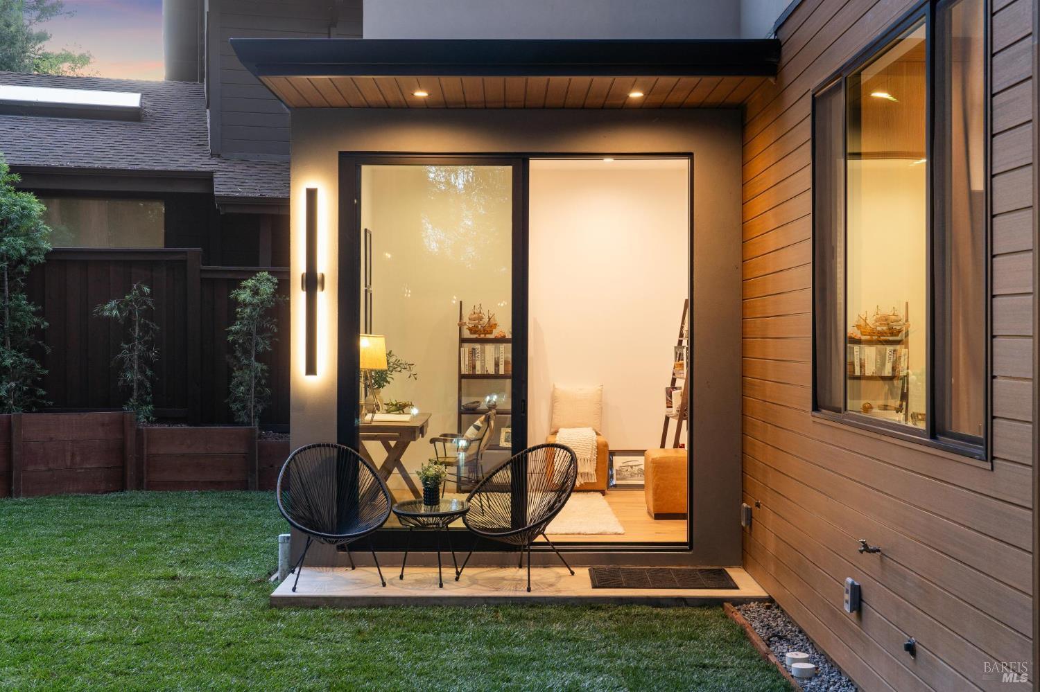 Detail Gallery Image 80 of 88 For 93 Magnolia Ave, Larkspur,  CA 94939 - 3 Beds | 3 Baths