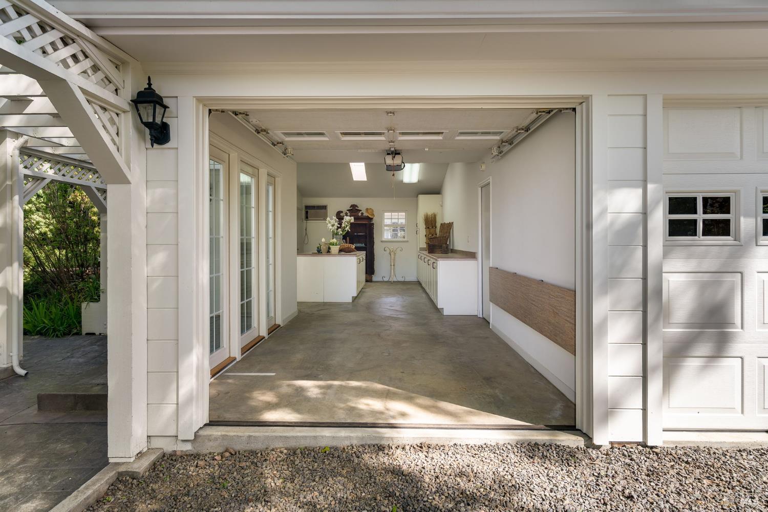 Detail Gallery Image 53 of 72 For 2230 1st St, Napa,  CA 94559 - 5 Beds | 2 Baths