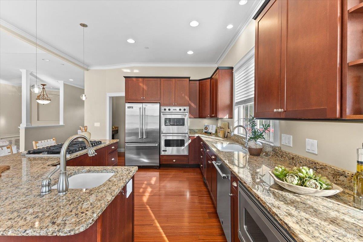 Detail Gallery Image 16 of 60 For 134 Moonlight Dr, Healdsburg,  CA 95448 - 4 Beds | 3/1 Baths