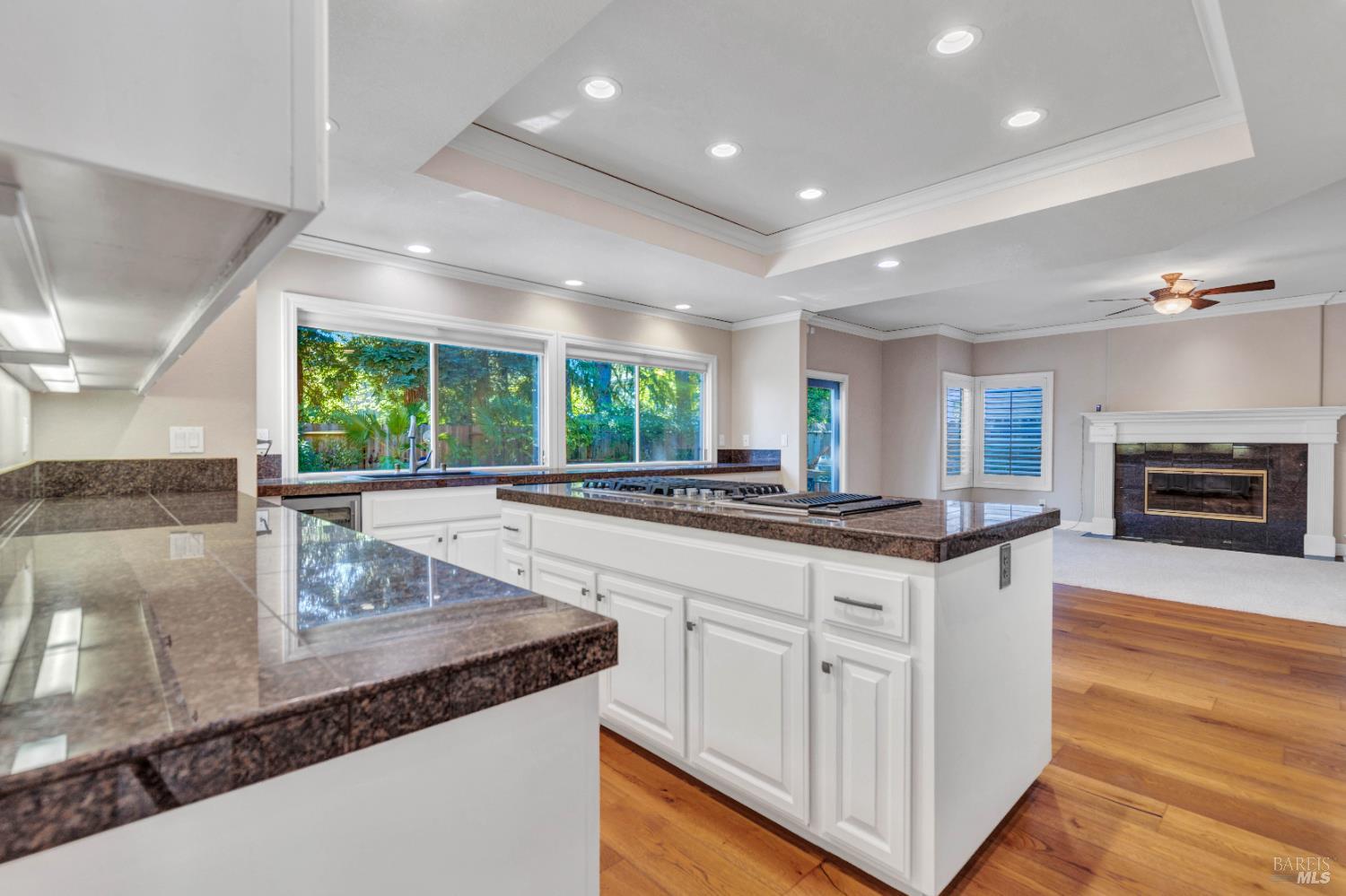 Detail Gallery Image 19 of 76 For 3229 Seminole Cir, Fairfield,  CA 94534 - 5 Beds | 3 Baths