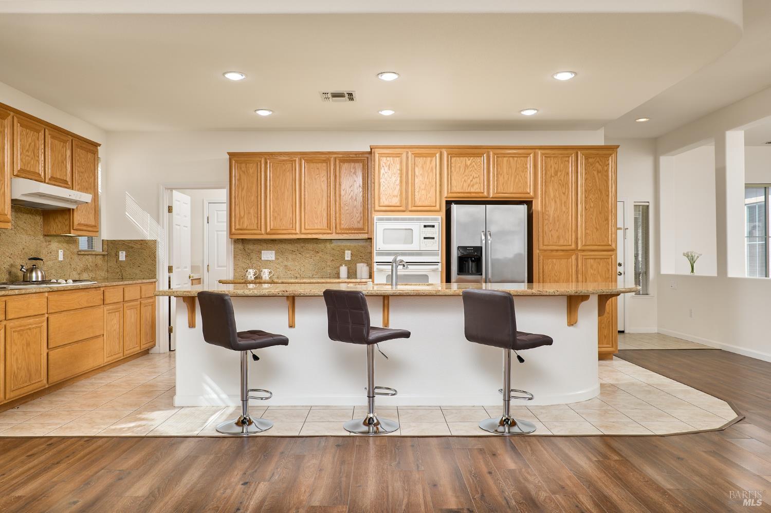 Detail Gallery Image 14 of 39 For 604 American Falls Dr, Rio Vista,  CA 94571 - 3 Beds | 3/1 Baths