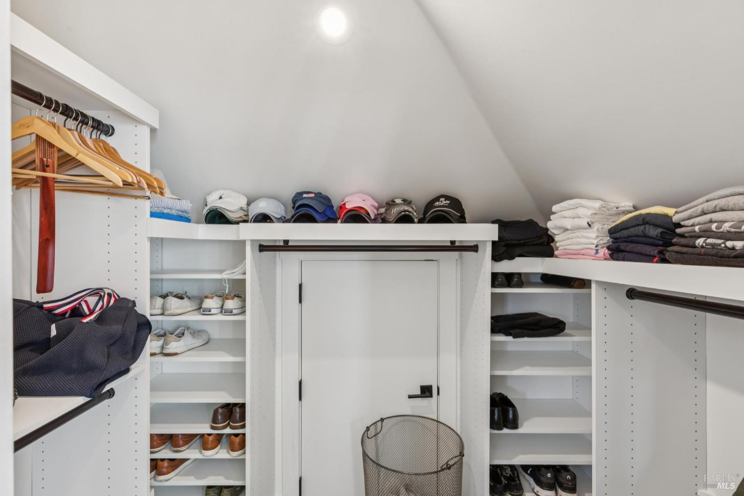 Detail Gallery Image 58 of 82 For 1810 Quail Ct, Saint Helena,  CA 94574 - 4 Beds | 3 Baths