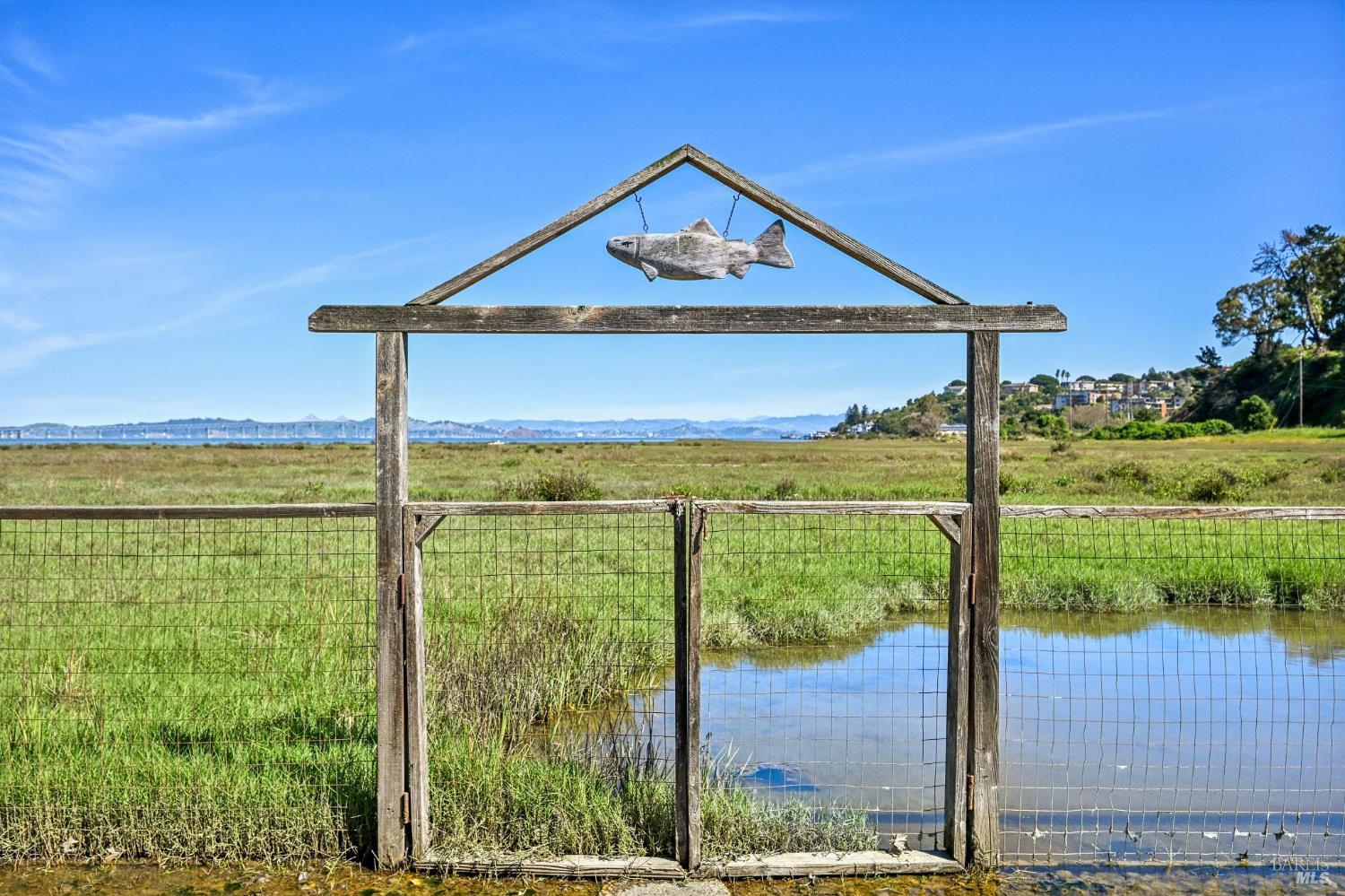 Detail Gallery Image 46 of 65 For 319 Golden Hind Psge, Corte Madera,  CA 94925 - 3 Beds | 2 Baths