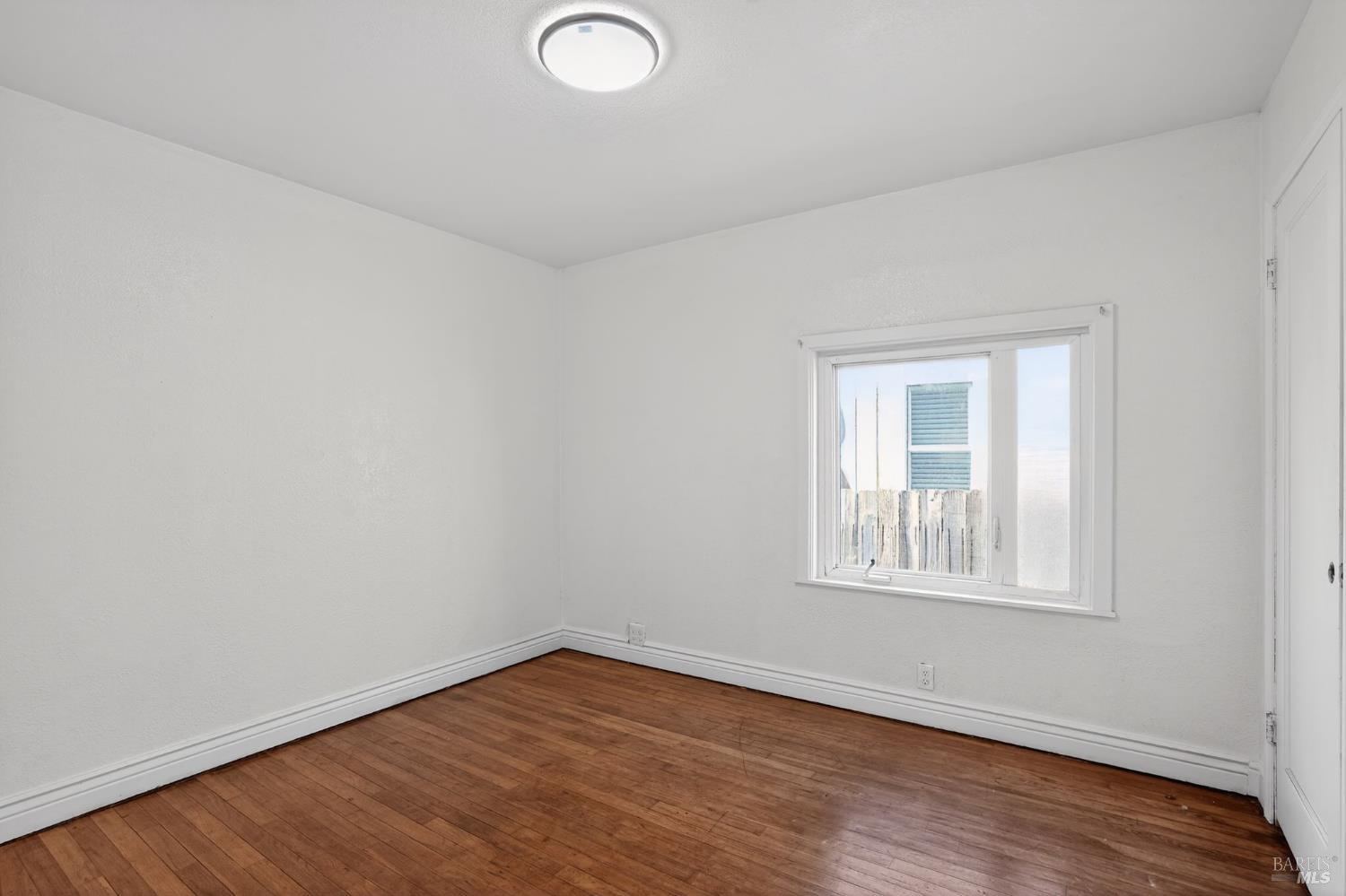 Detail Gallery Image 19 of 30 For 1565 Timothy Dr, San Leandro,  CA 94577 - 4 Beds | 2 Baths