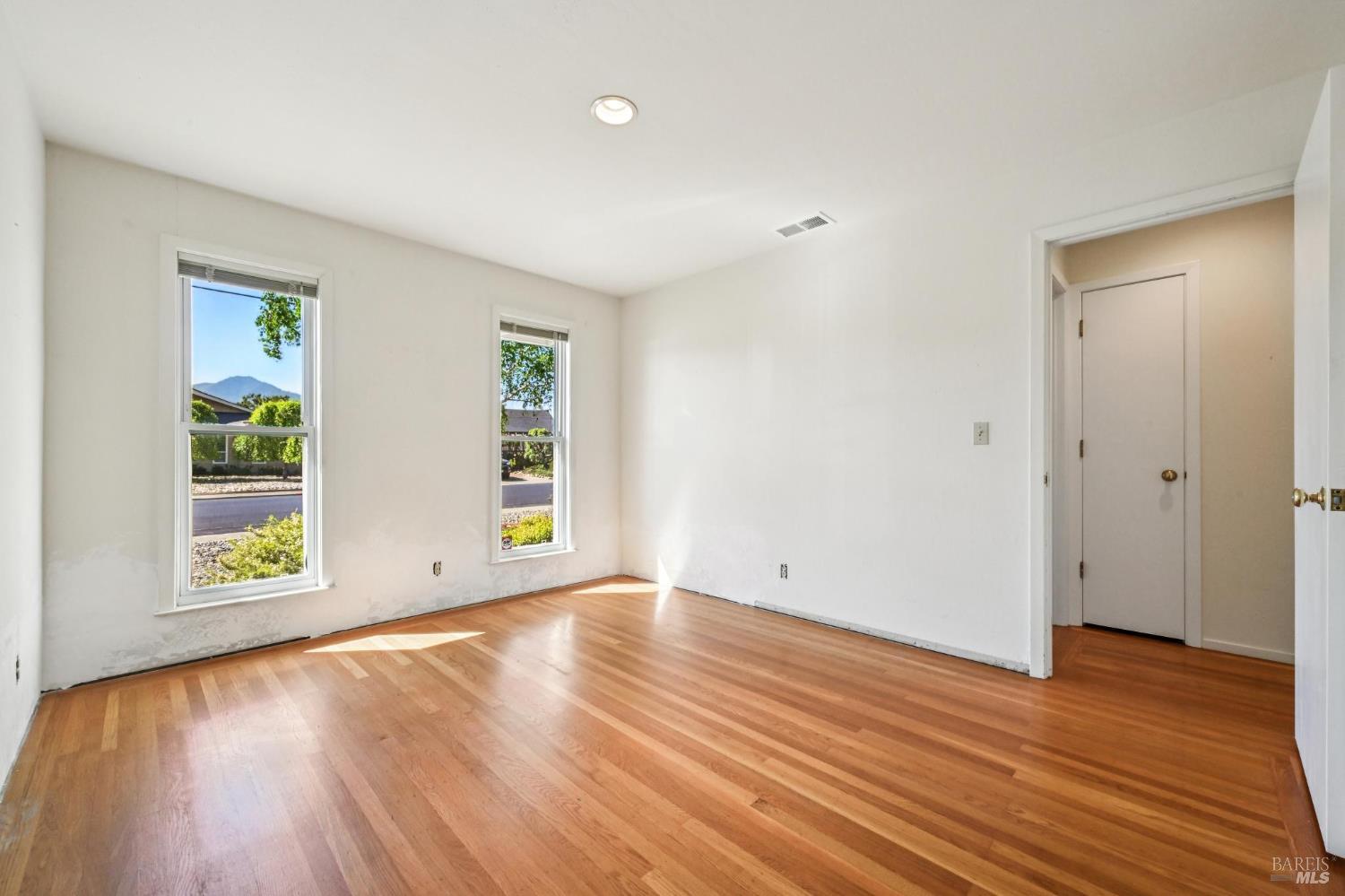 Detail Gallery Image 43 of 65 For 319 Golden Hind Psge, Corte Madera,  CA 94925 - 3 Beds | 2 Baths