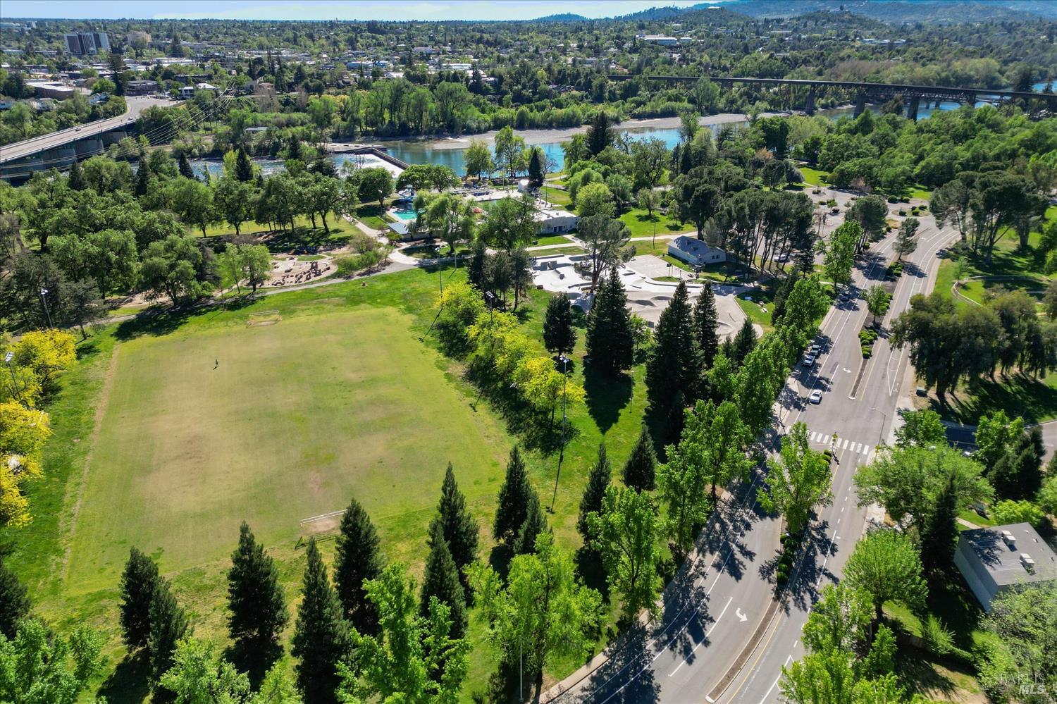 Detail Gallery Image 49 of 52 For 1723 Del Mar Ave, Redding,  CA 96003 - 3 Beds | 2 Baths