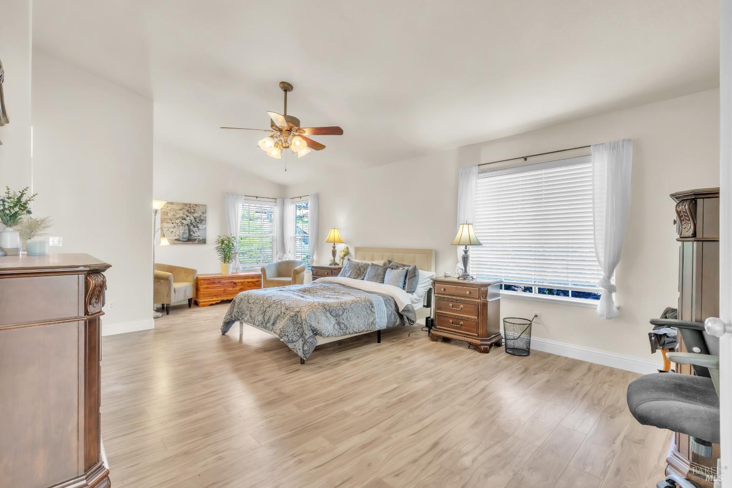 Detail Gallery Image 18 of 38 For 5089 Falls Ct, Fairfield,  CA 94534 - 4 Beds | 2/1 Baths