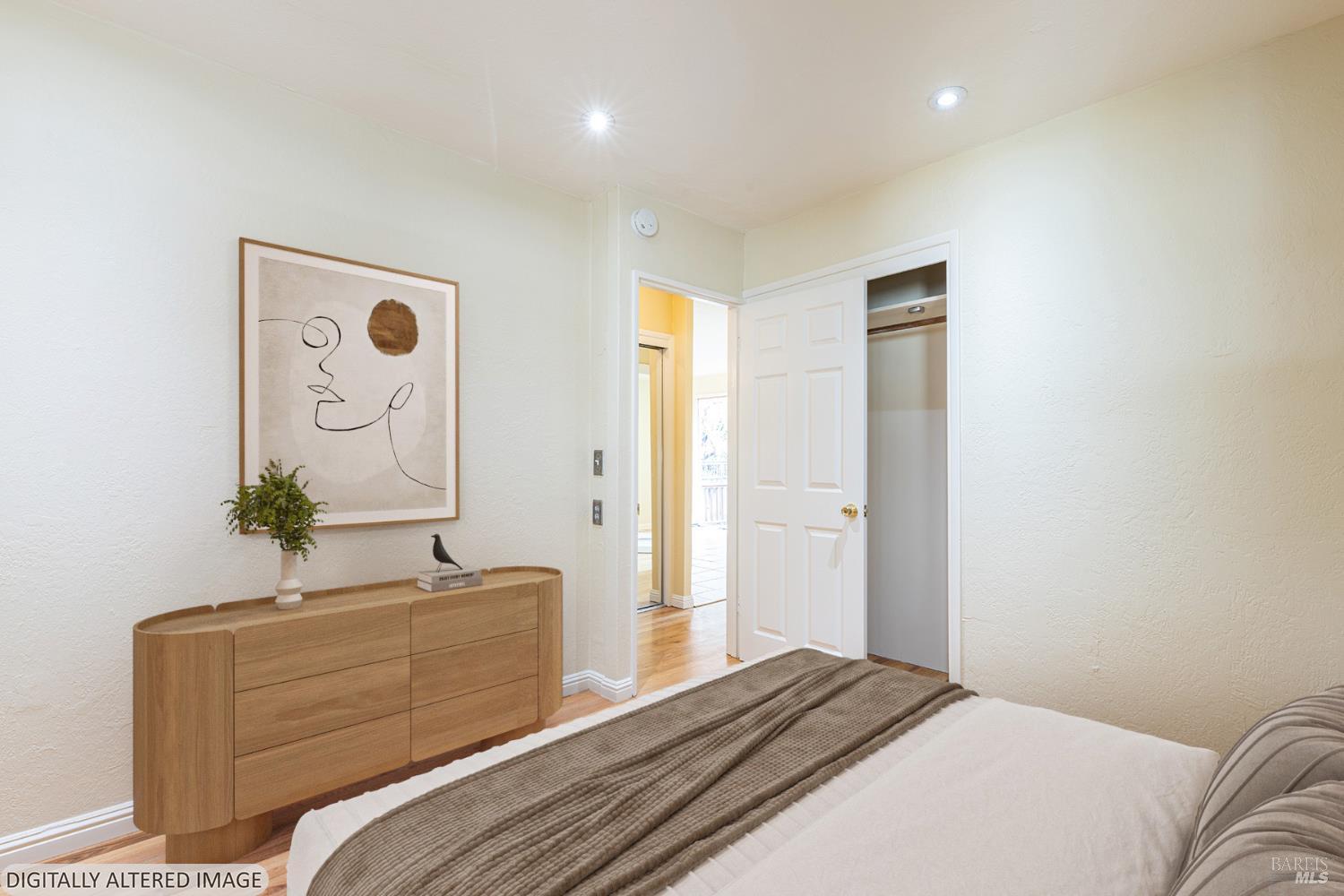 Detail Gallery Image 17 of 37 For 18090 Las Lomas Rd, Sonoma,  CA 95476 - 2 Beds | 1 Baths