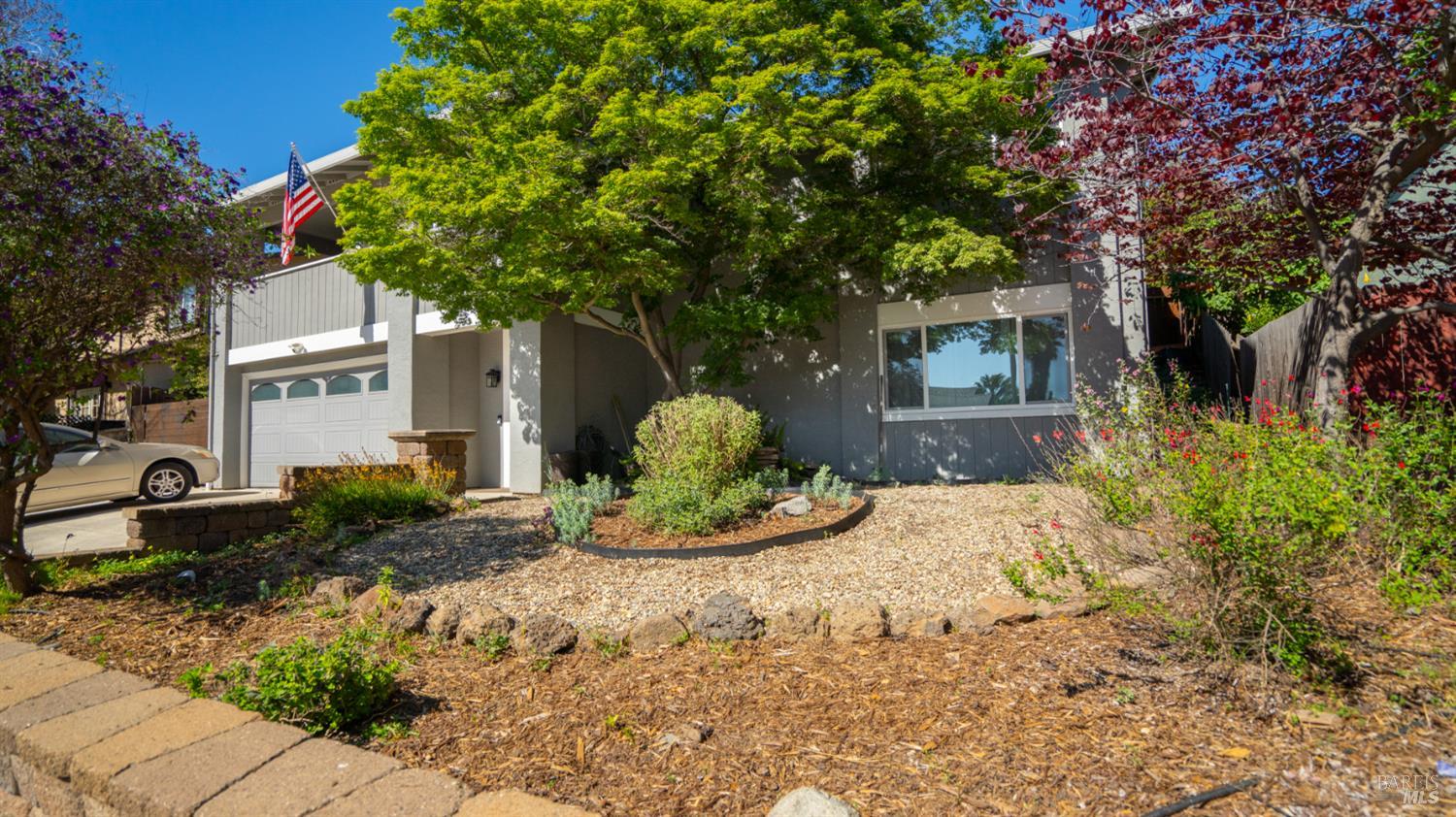 Detail Gallery Image 4 of 52 For 1229 Monte Vista Ct, Benicia,  CA 94510 - 3 Beds | 2 Baths