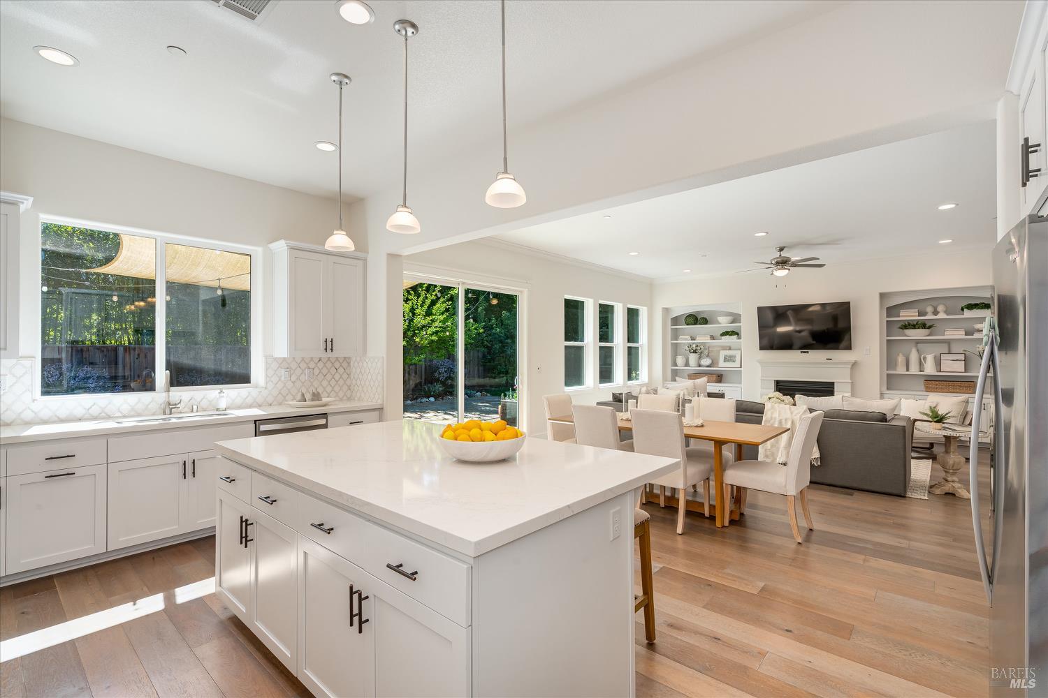 Detail Gallery Image 18 of 40 For 215 Pheasant Ct, Napa,  CA 94558 - 4 Beds | 2/1 Baths