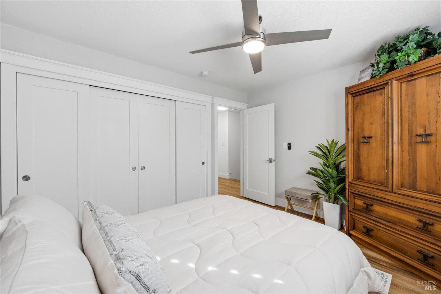 Detail Gallery Image 54 of 99 For 104 Westwood St, Vacaville,  CA 95688 - 5 Beds | 2/1 Baths