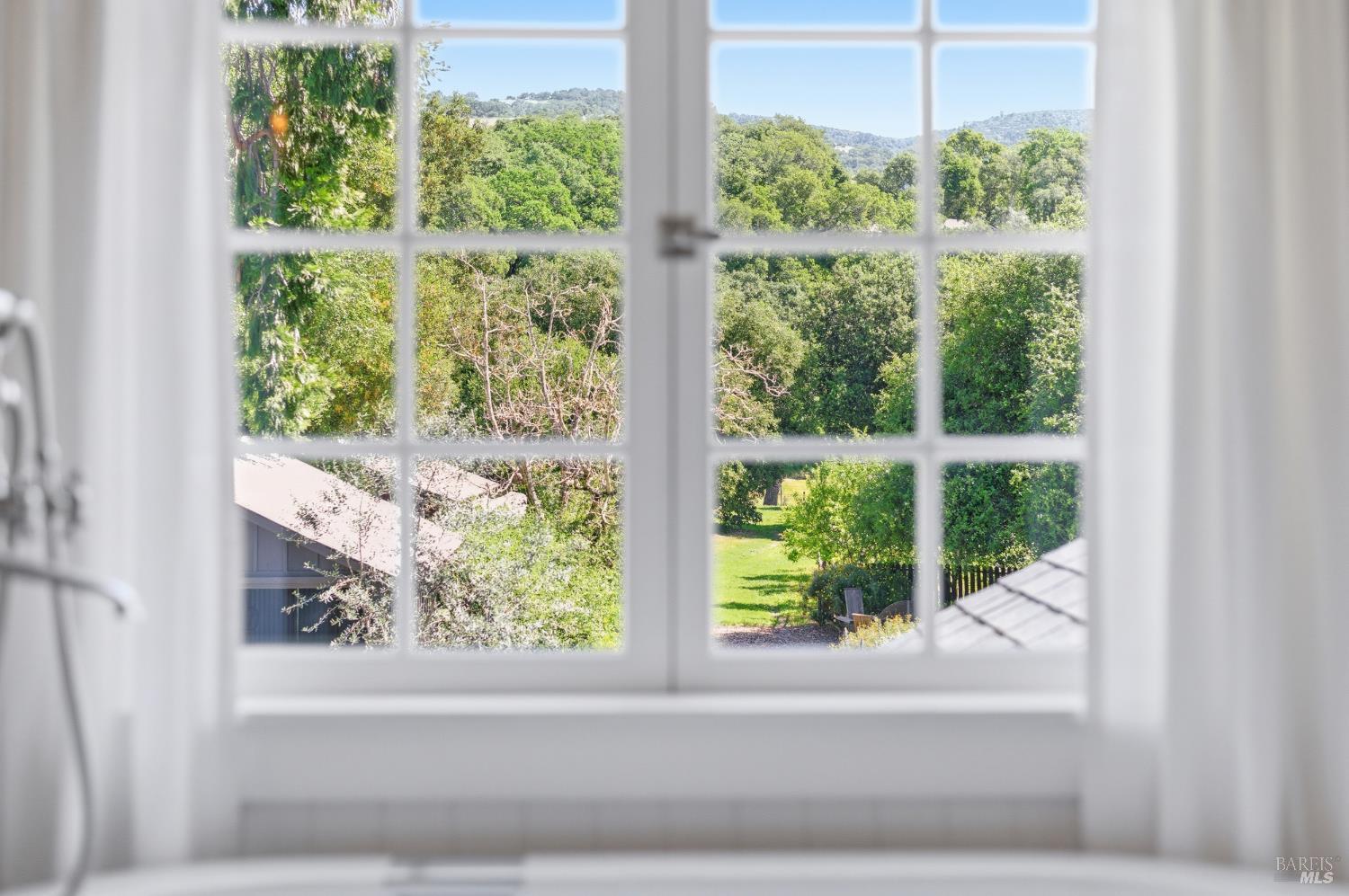 Detail Gallery Image 27 of 58 For 2072 Kirkland Ave, Napa,  CA 94558 - 3 Beds | 2 Baths