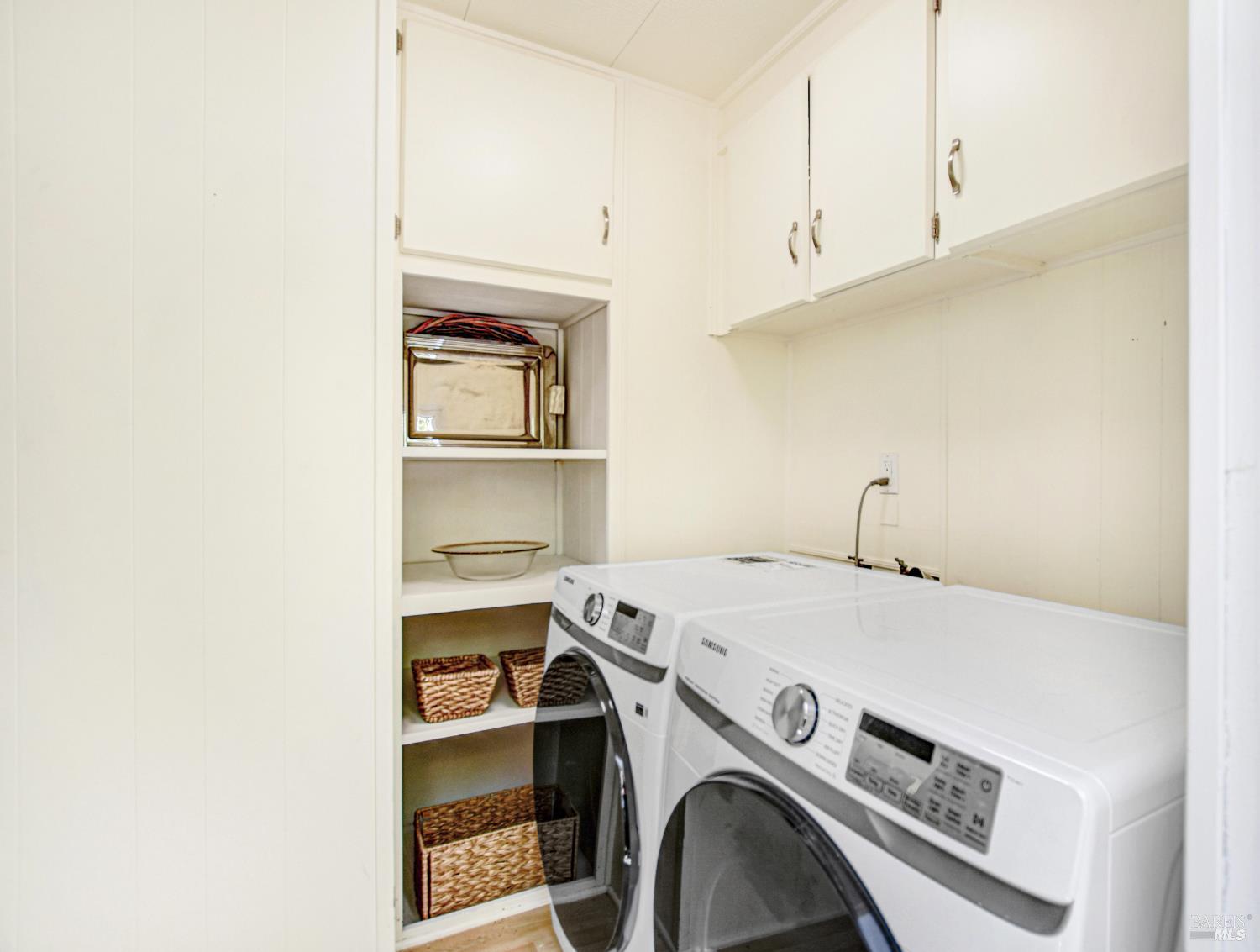 Detail Gallery Image 10 of 33 For 160 Chiquita Camino Unkn, Sonoma,  CA 95476 - 2 Beds | 2 Baths