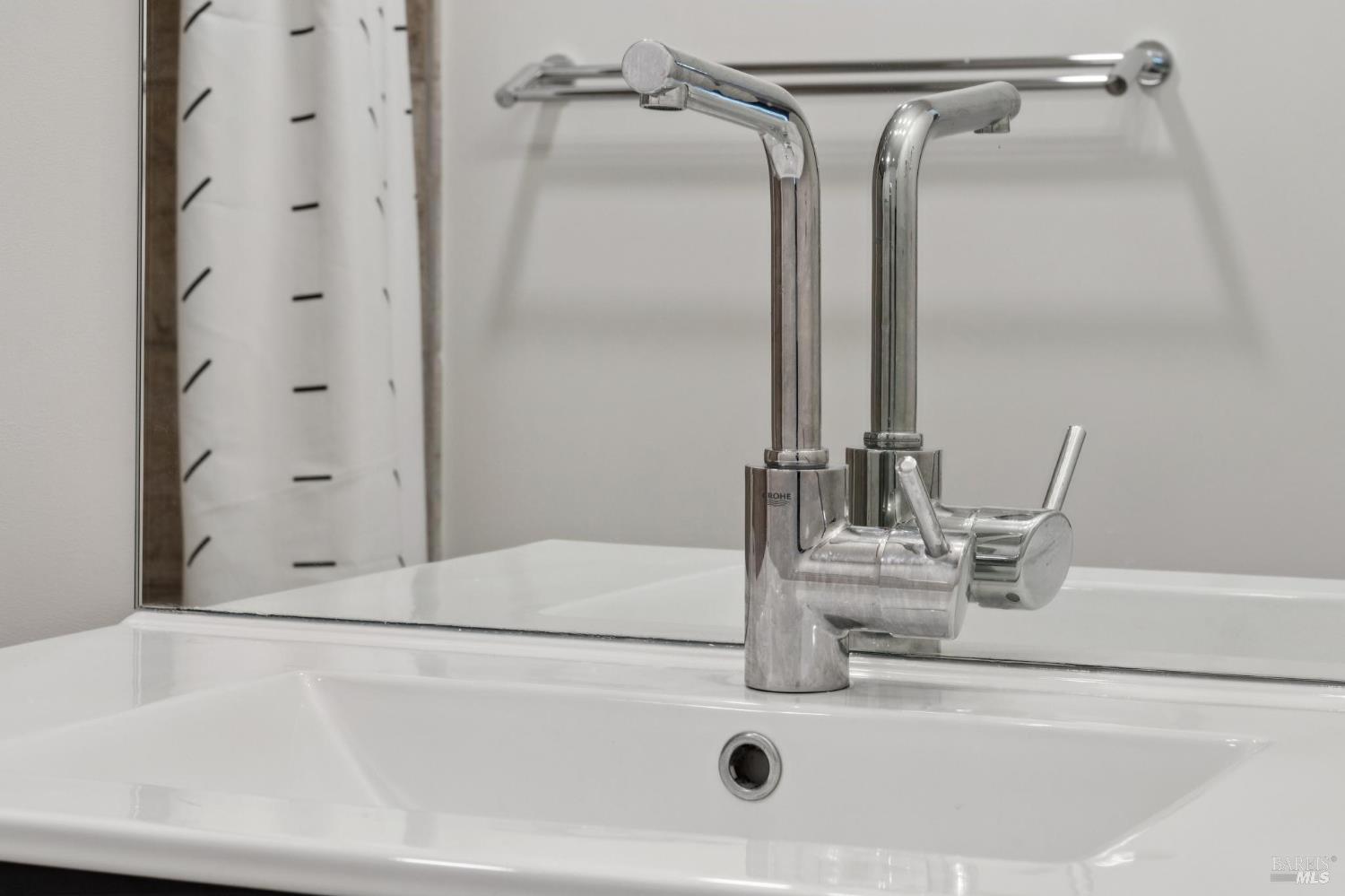 Detail Gallery Image 21 of 98 For 557 Oceana Dr, Dillon Beach,  CA 94929 - 3 Beds | 3 Baths