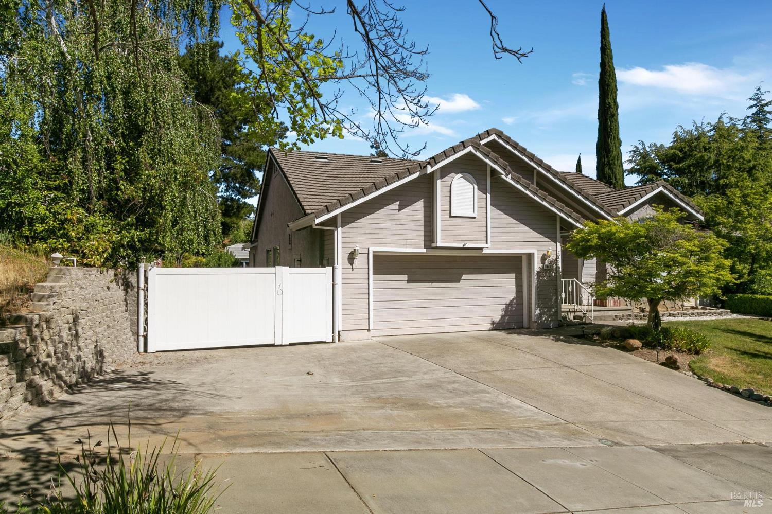 Detail Gallery Image 34 of 42 For 2988 Rustle Ct, Fairfield,  CA 94534 - 3 Beds | 2 Baths