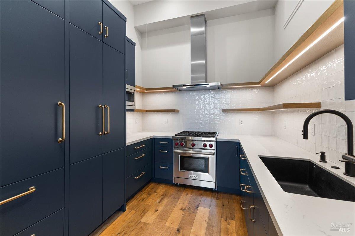 Detail Gallery Image 14 of 29 For 331 Keller St #6,  Petaluma,  CA 94952 - 2 Beds | 2/1 Baths