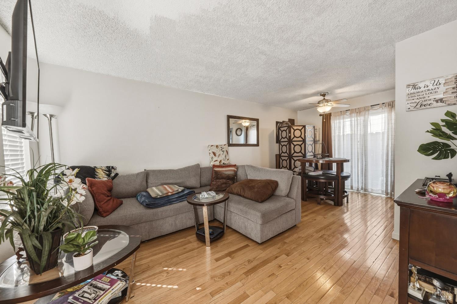 Detail Gallery Image 9 of 34 For 222 Del Luz Ct, Fairfield,  CA 94533 - 2 Beds | 1/1 Baths