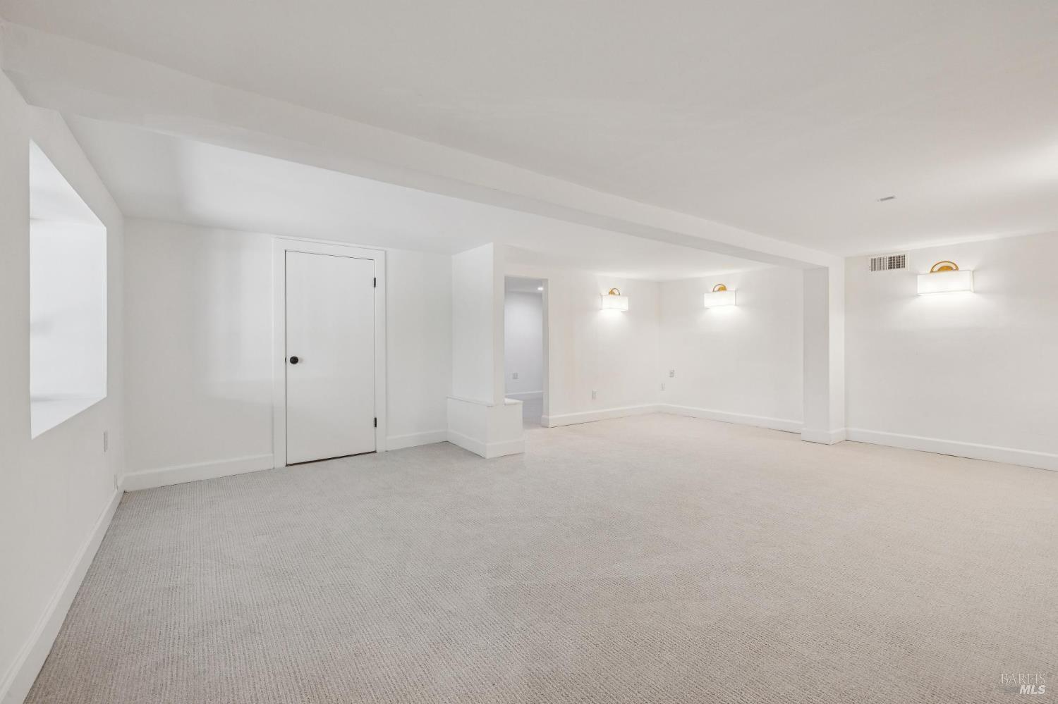 Detail Gallery Image 89 of 93 For 47 Main Dr, San Rafael,  CA 94901 - 4 Beds | 5 Baths