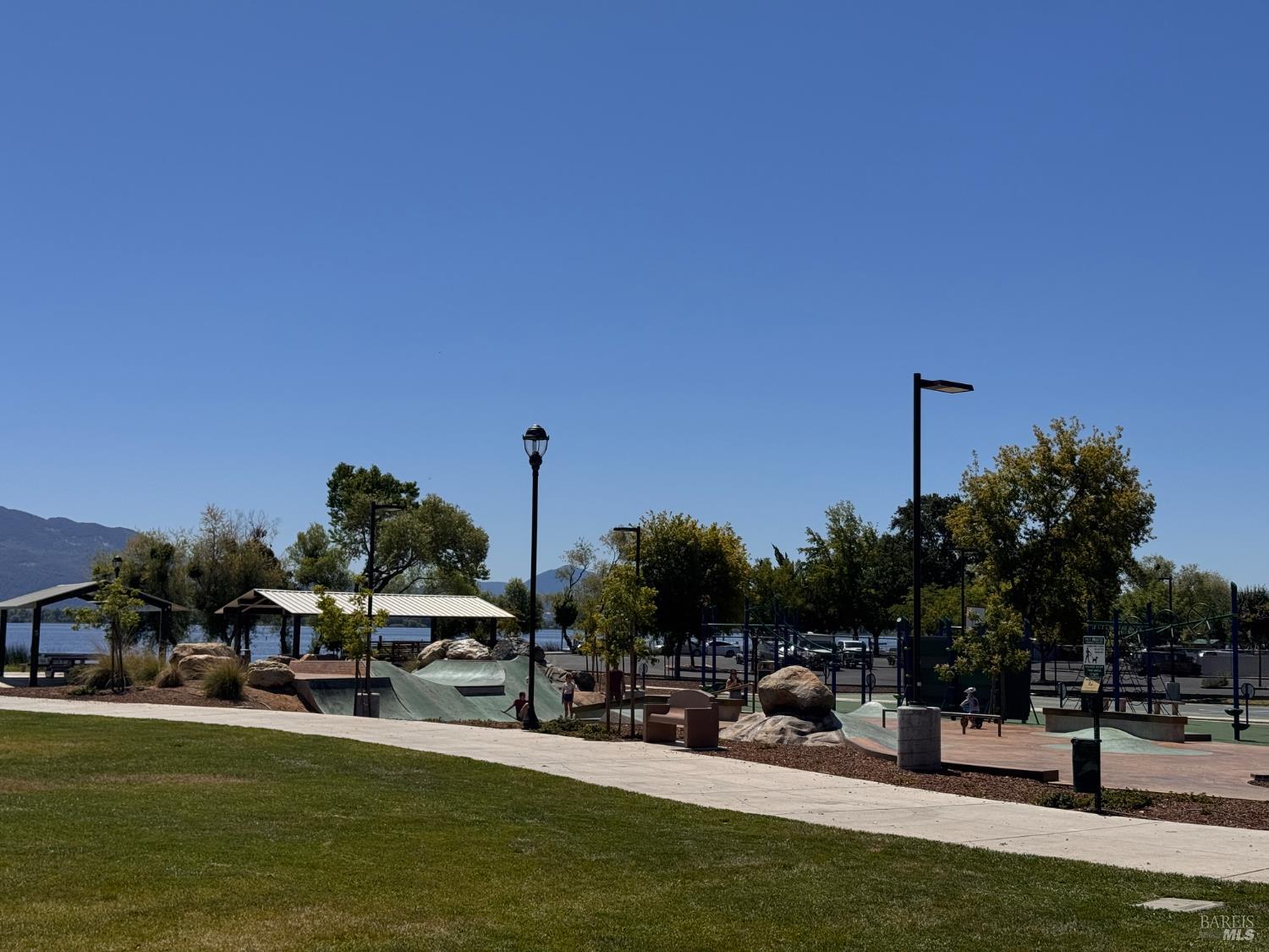 Detail Gallery Image 34 of 38 For 130 Armstrong St, Lakeport,  CA 95453 - 2 Beds | 1 Baths