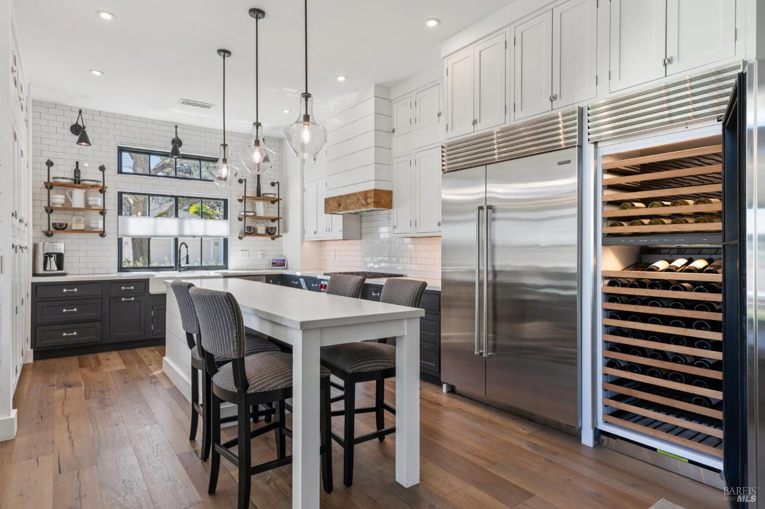 Detail Gallery Image 7 of 82 For 1810 Quail Ct, Saint Helena,  CA 94574 - 4 Beds | 3 Baths