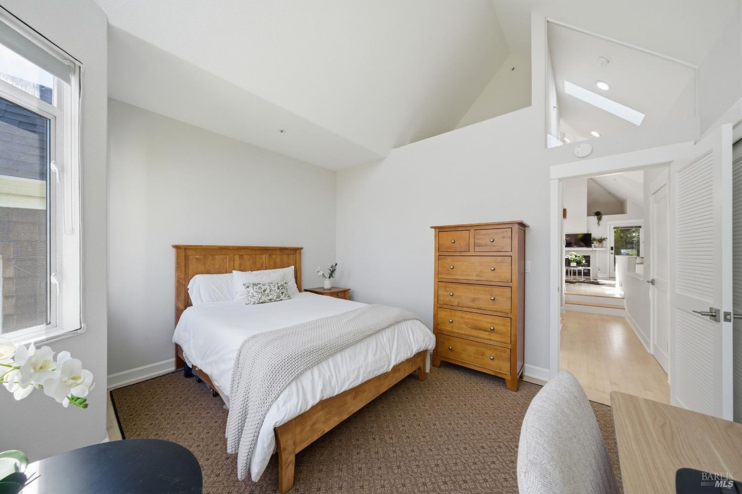 Detail Gallery Image 27 of 50 For 29 Bayview Ave #3,  Mill Valley,  CA 94941 - 2 Beds | 2 Baths