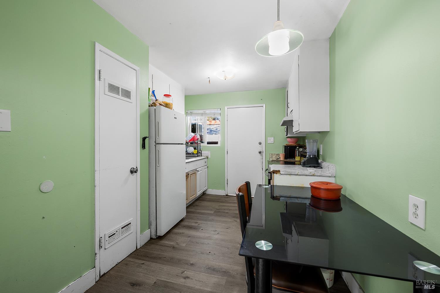 Detail Gallery Image 4 of 27 For 2549 Corby Ave, Santa Rosa,  CA 95407 - – Beds | – Baths