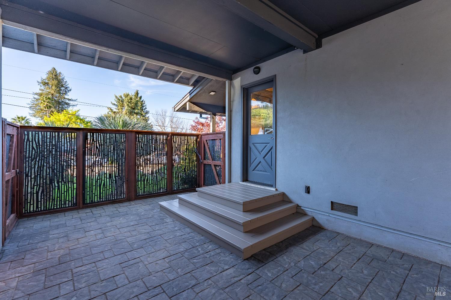 Detail Gallery Image 14 of 39 For 902 Helen Ave, Ukiah,  CA 95482 - 1 Beds | 1 Baths