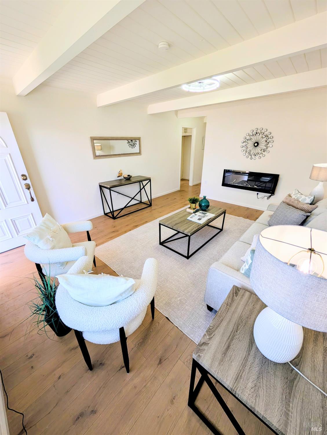 Detail Gallery Image 2 of 14 For 737 6th St, Richmond,  CA 94801 - 3 Beds | 1 Baths