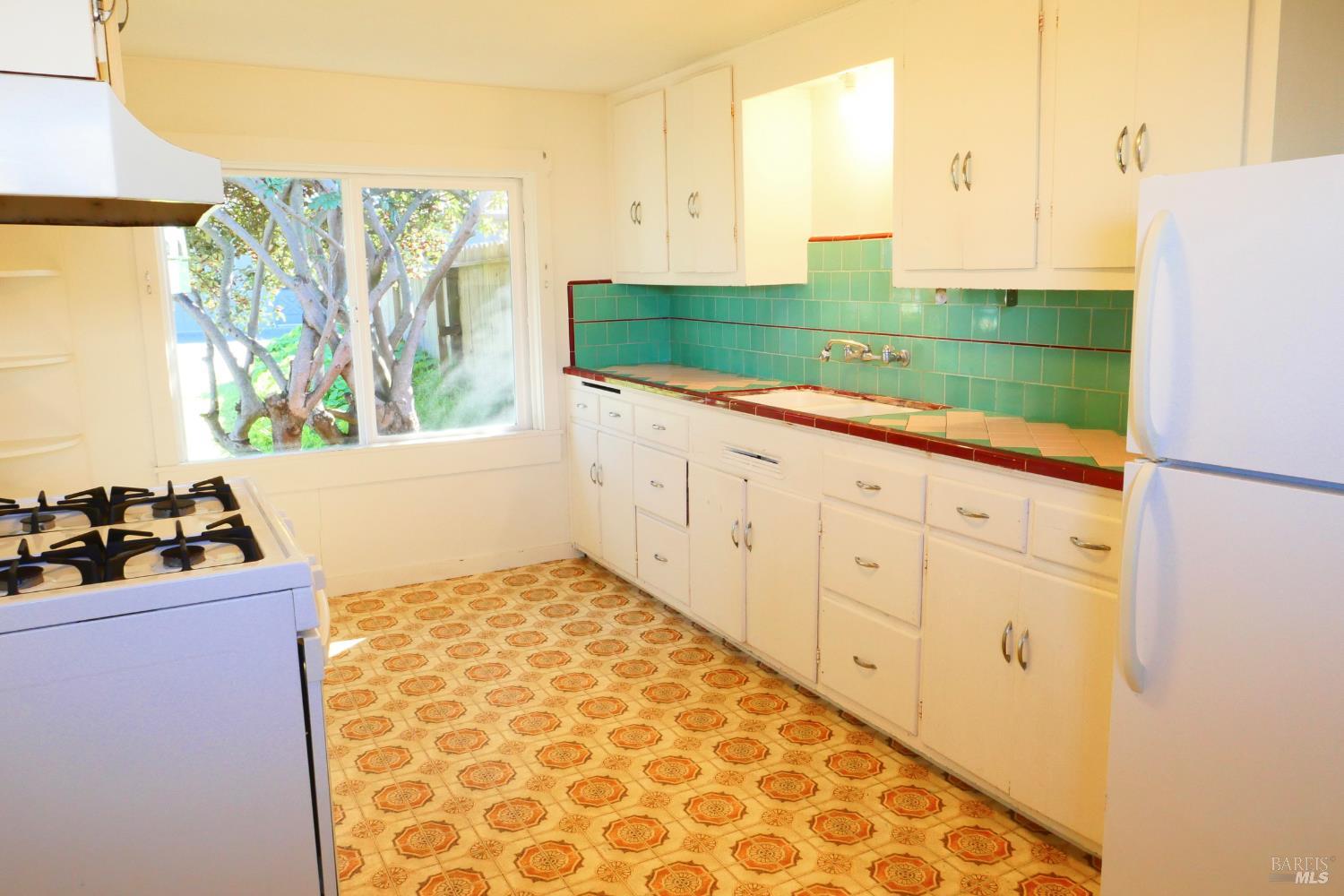 Detail Gallery Image 13 of 20 For 658 S Franklin St, Fort Bragg,  CA 95437 - 1 Beds | 1 Baths