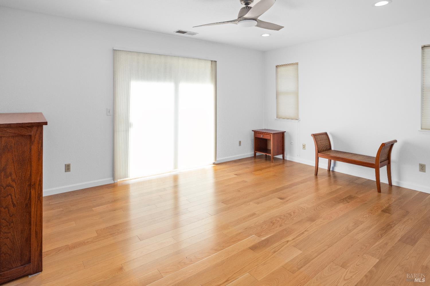 Detail Gallery Image 21 of 36 For 4808 Foxglove Ct, Santa Rosa,  CA 95405 - 4 Beds | 3 Baths