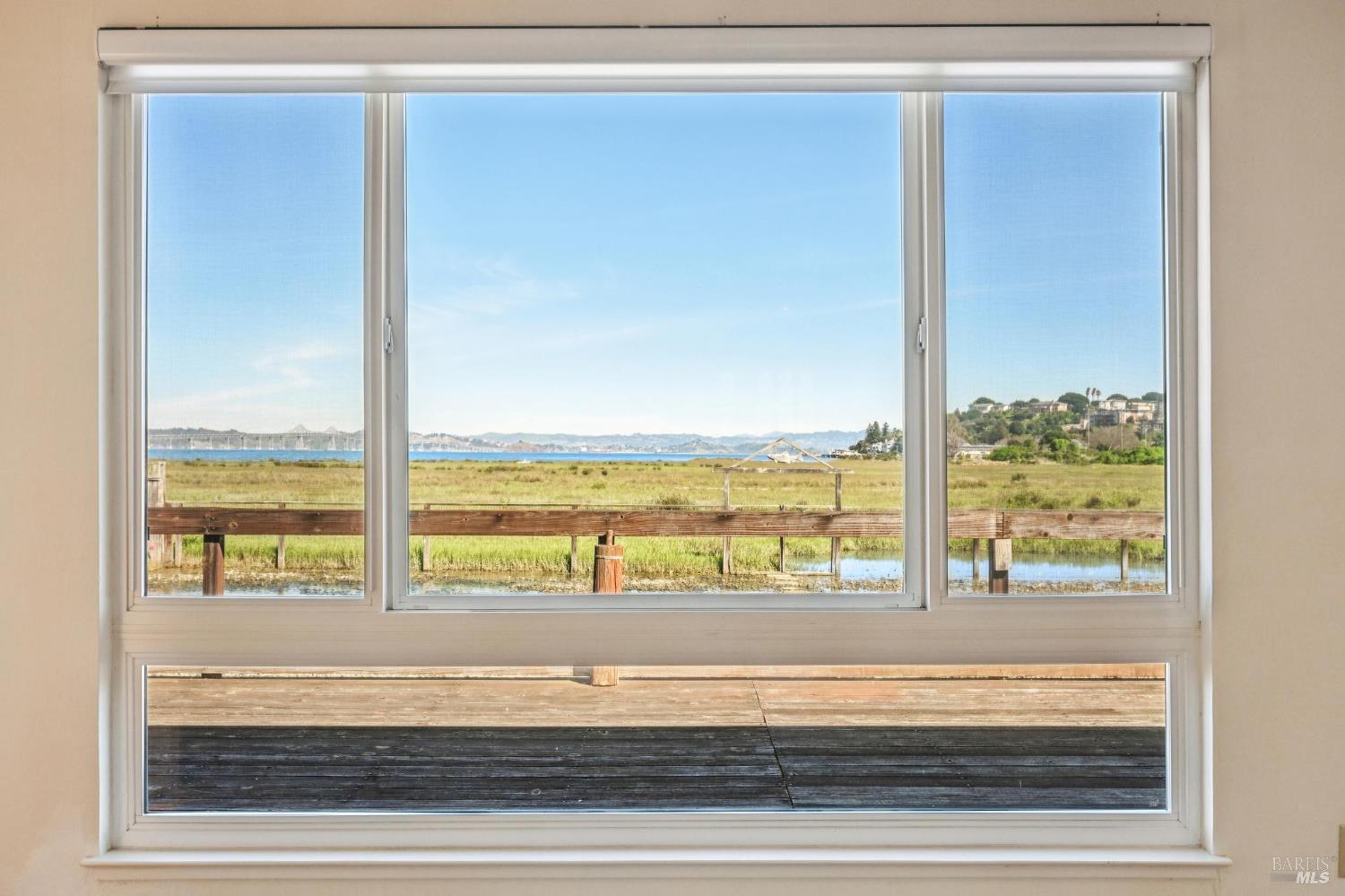 Detail Gallery Image 21 of 65 For 319 Golden Hind Psge, Corte Madera,  CA 94925 - 3 Beds | 2 Baths