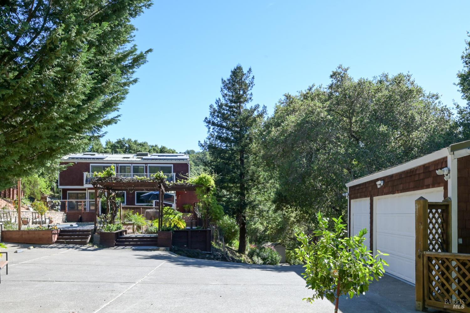 Detail Gallery Image 46 of 46 For 1676 Indian Valley Rd, Novato,  CA 94947 - 3 Beds | 4/1 Baths