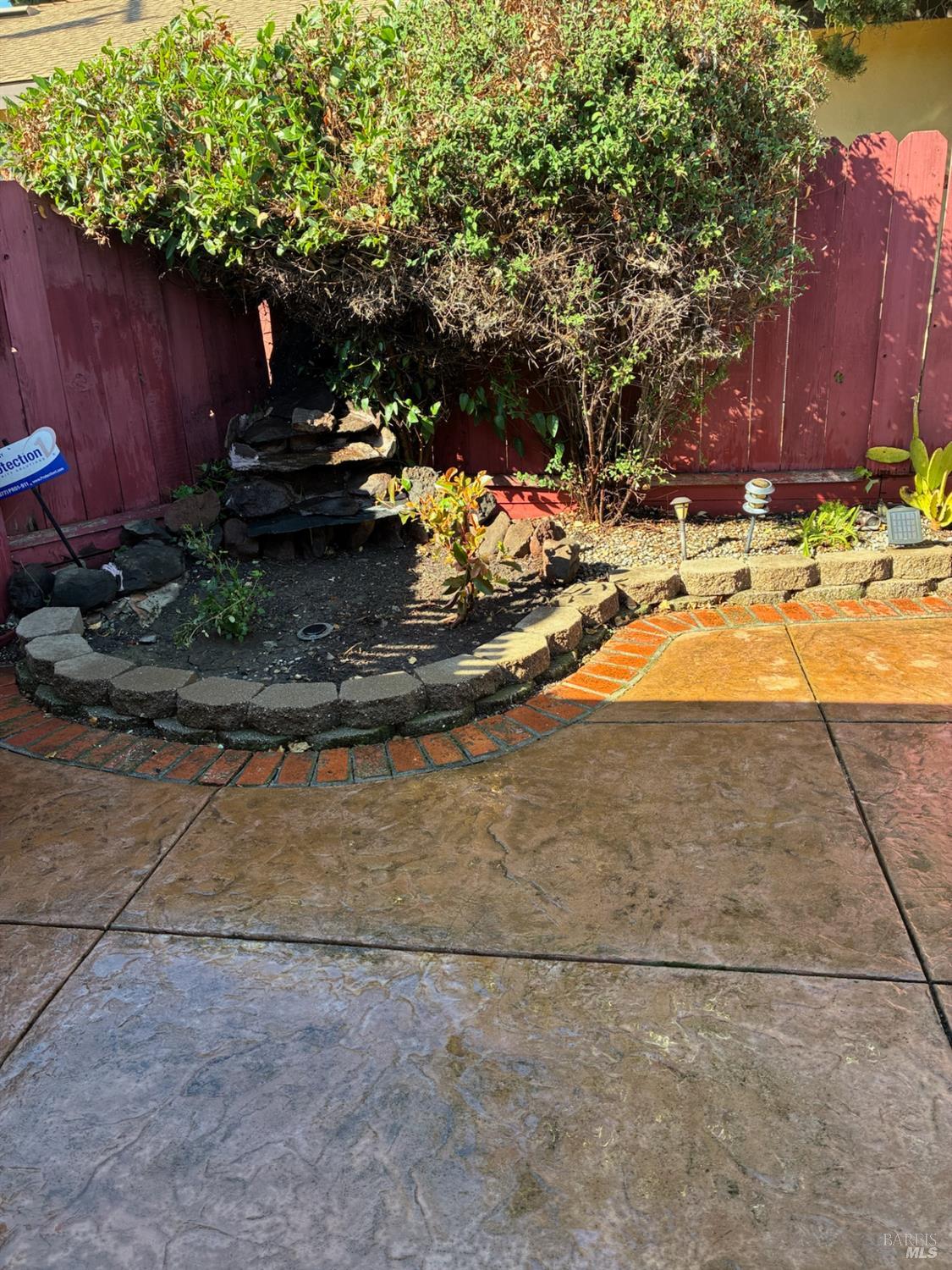 Detail Gallery Image 36 of 38 For 300 Begonia Blvd, Fairfield,  CA 94533 - 4 Beds | 2 Baths