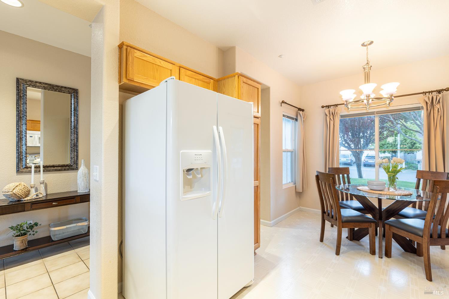 Detail Gallery Image 16 of 26 For 274 Red Mountain Dr, Cloverdale,  CA 95425 - 2 Beds | 2 Baths