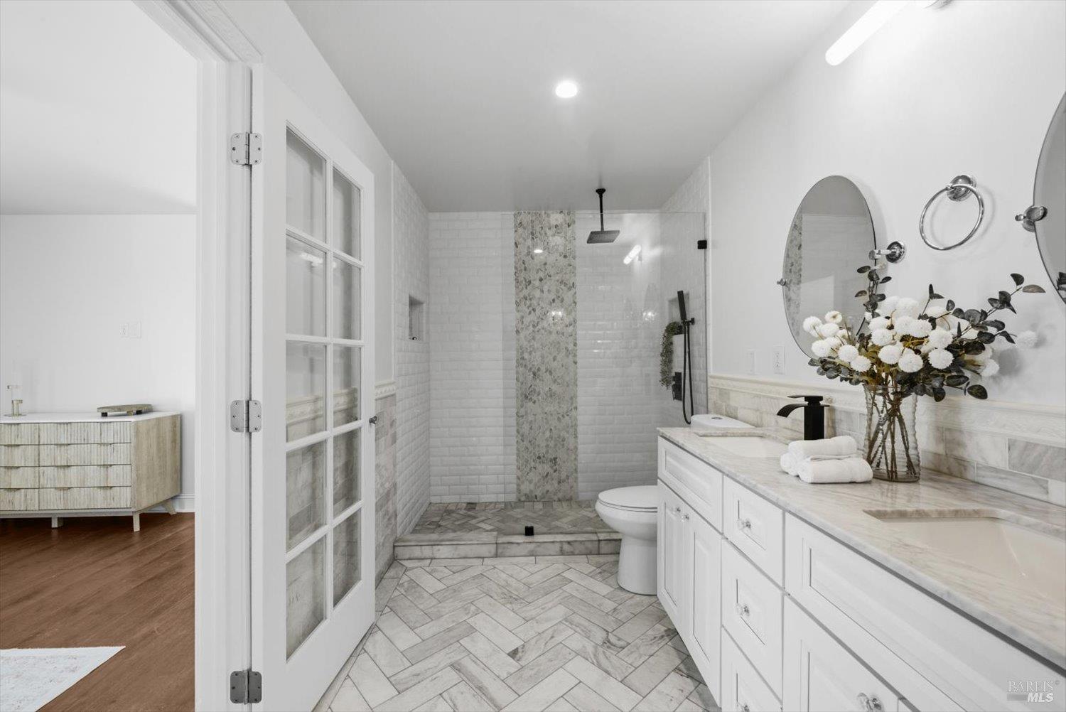 Detail Gallery Image 38 of 99 For 160 Wykoff Dr, Vacaville,  CA 95688 - 6 Beds | 4 Baths