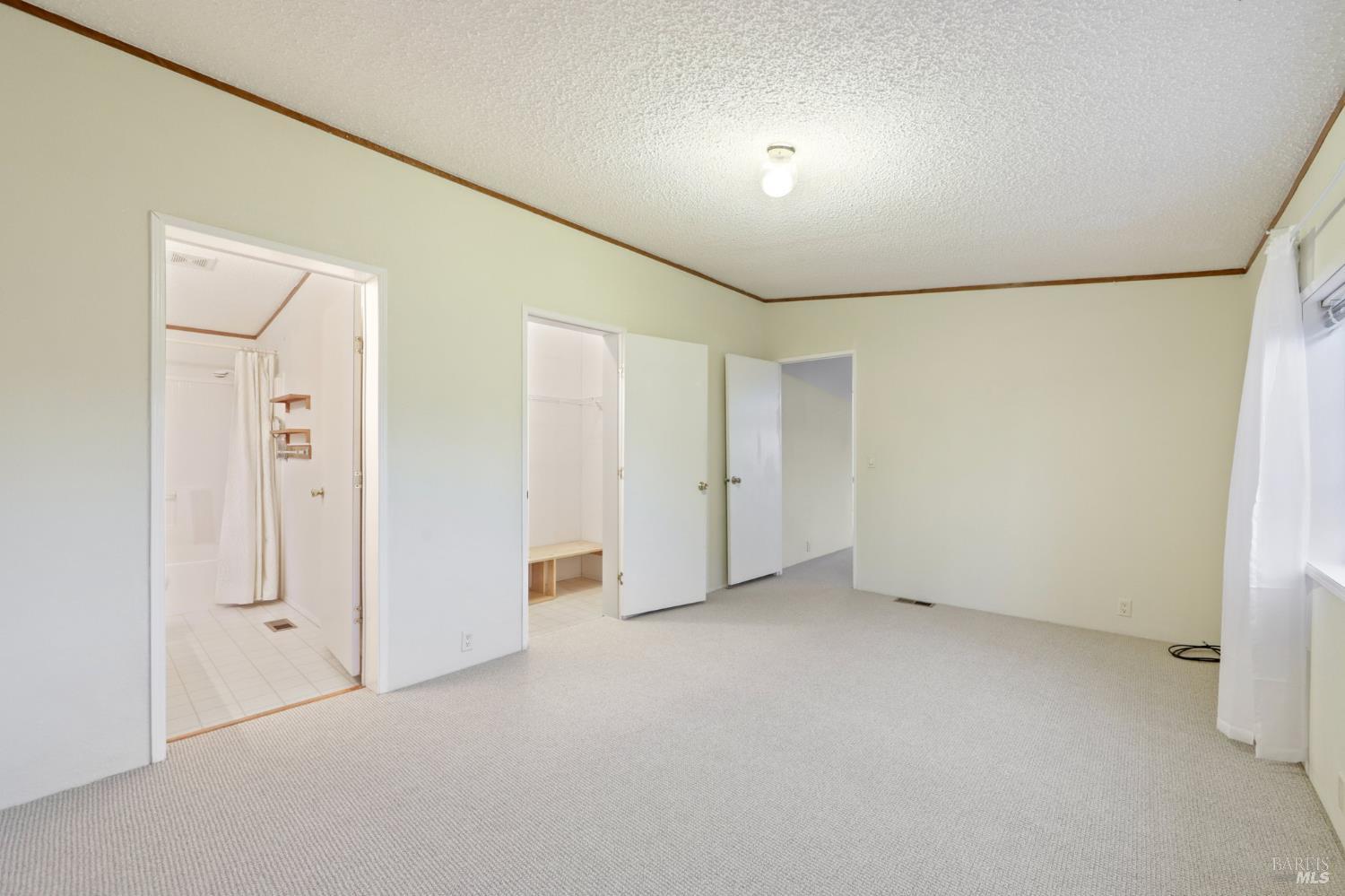 Detail Gallery Image 19 of 47 For 2704 Ridge Rd, San Pablo,  CA 94806 - 3 Beds | 2 Baths